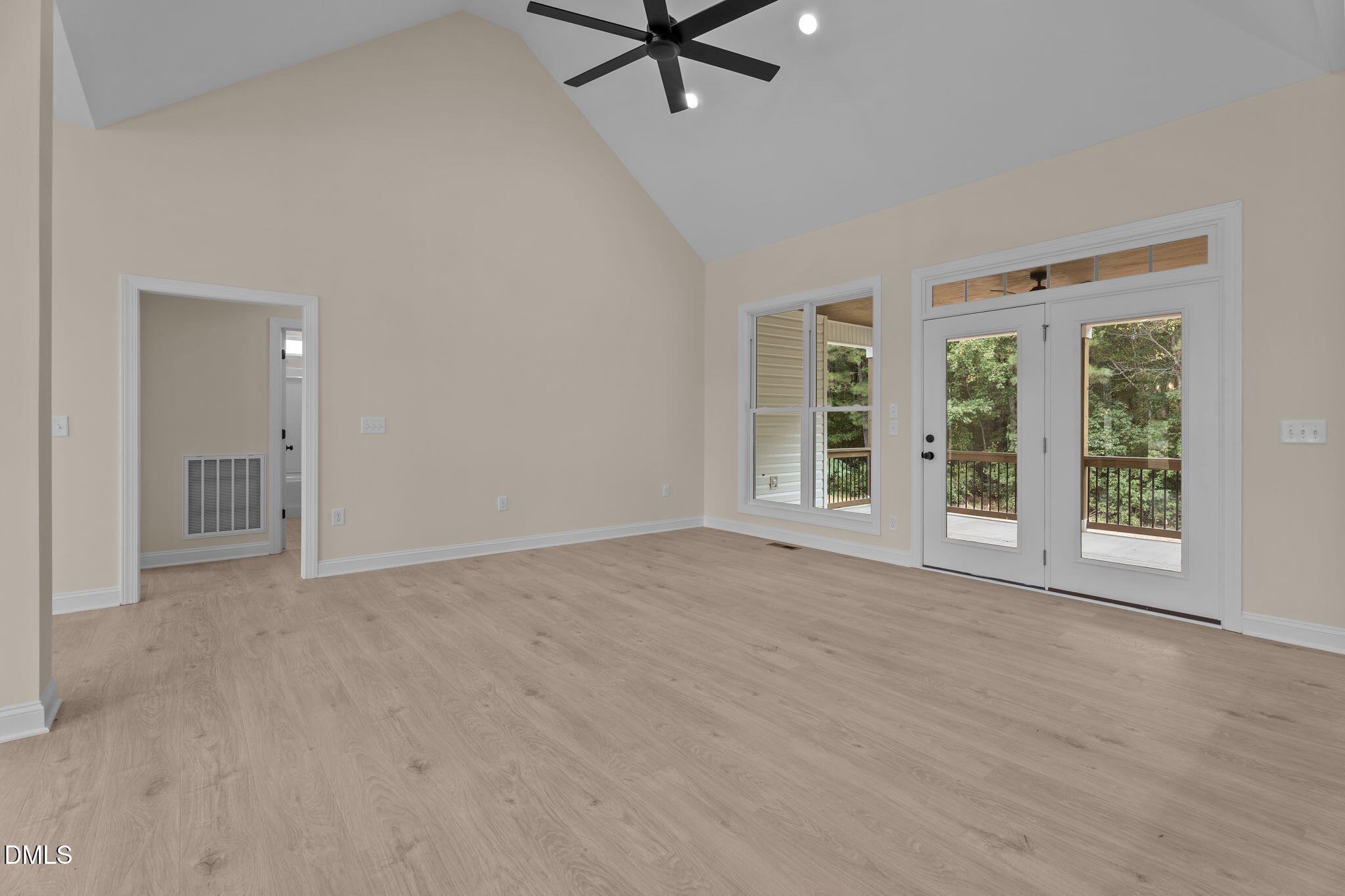 5506 Martys Court