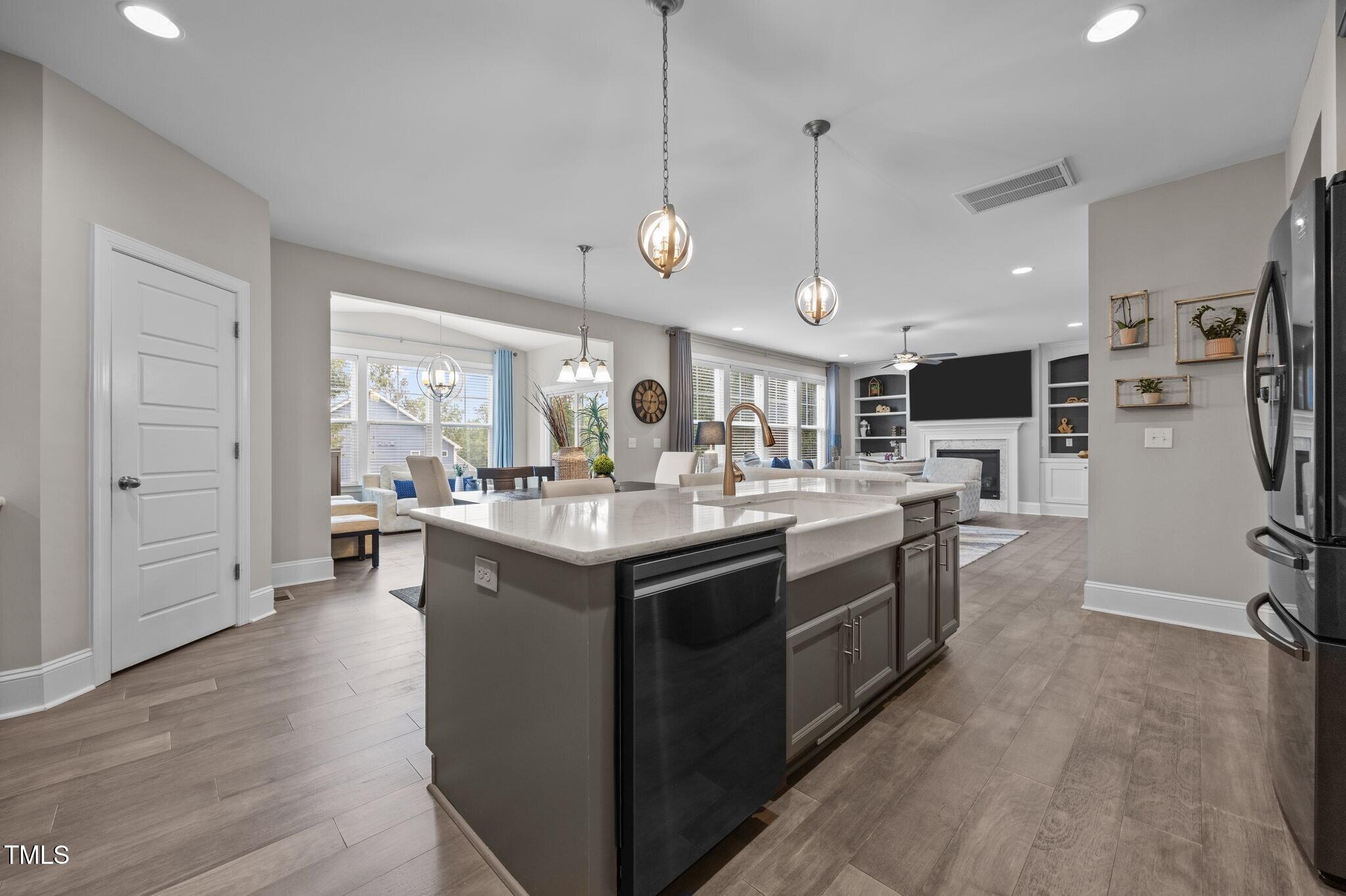1001 Kennison Court
