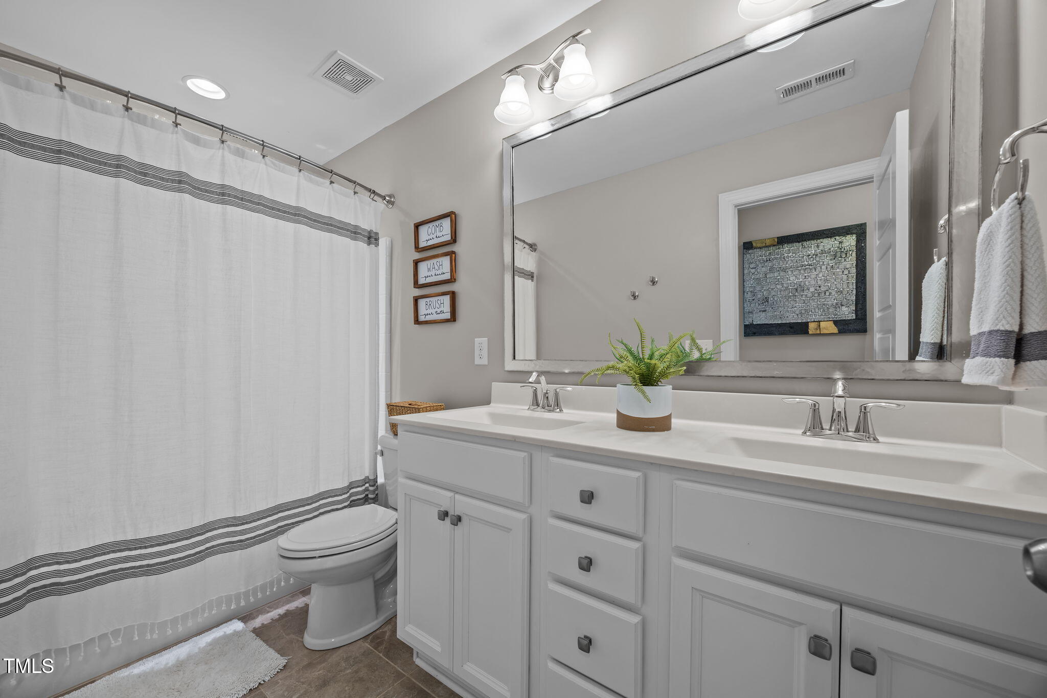 1001 Kennison Court