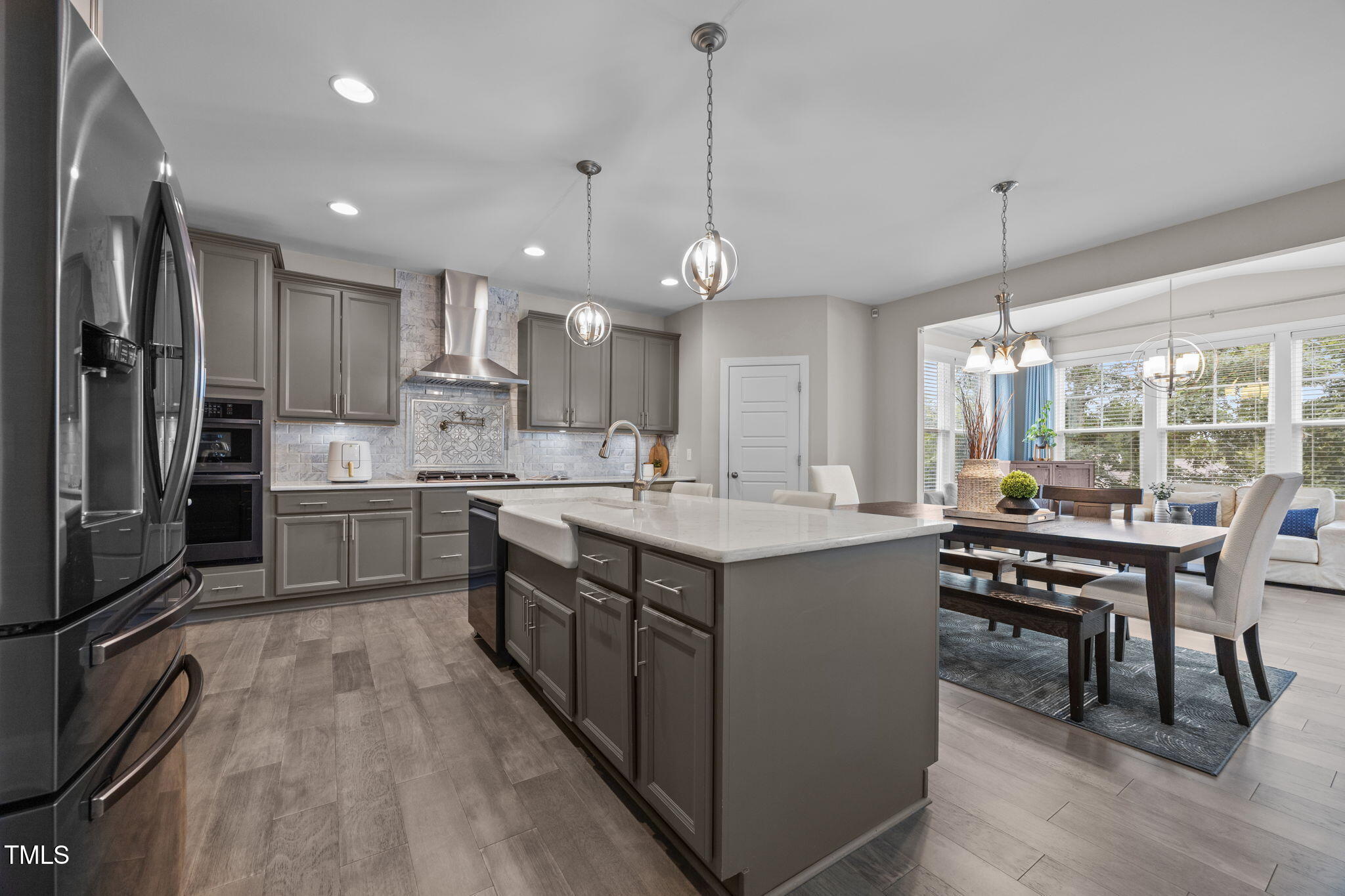 1001 Kennison Court