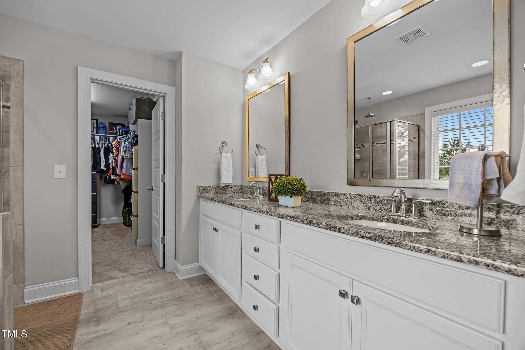 1001 Kennison Court