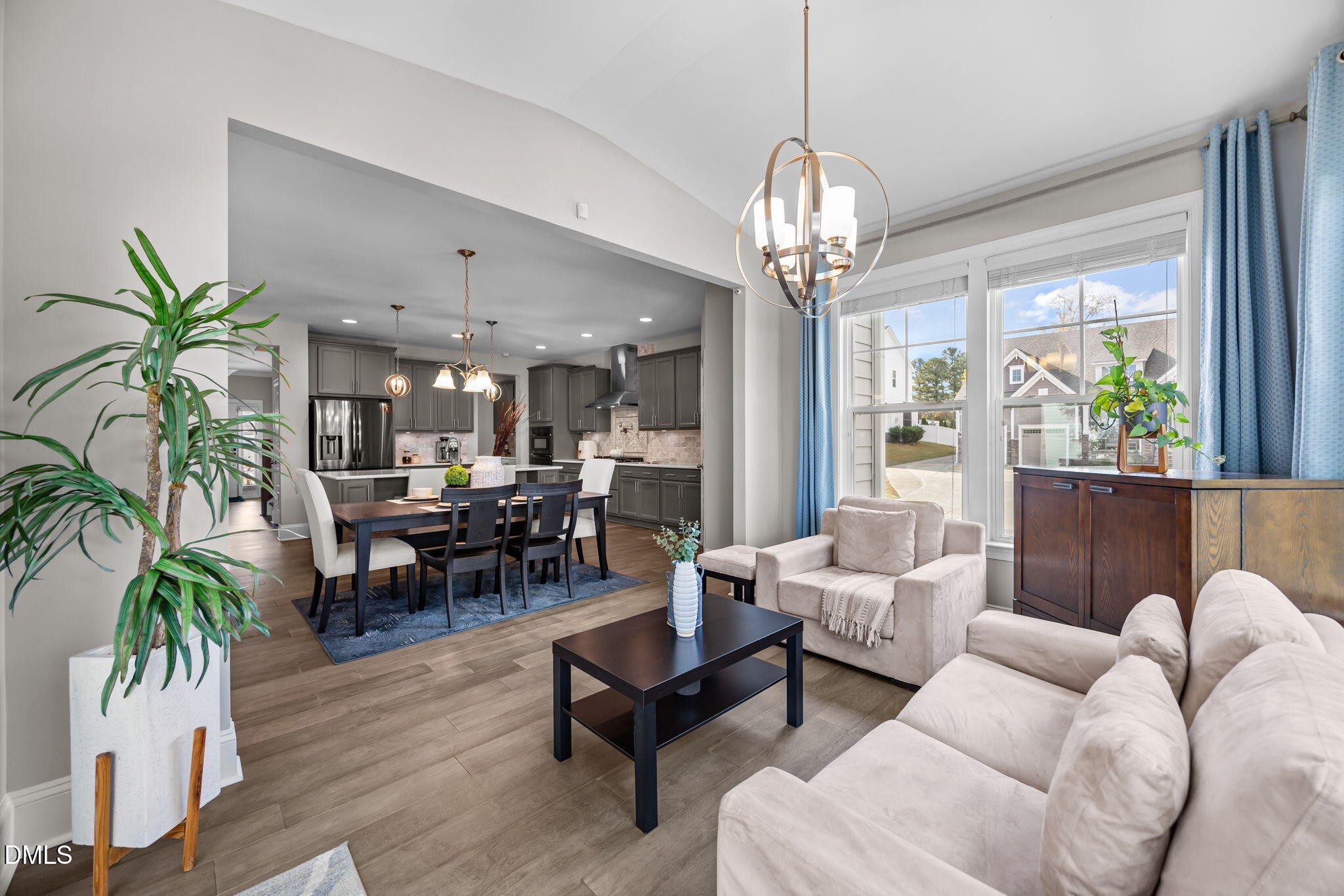 1001 Kennison Court