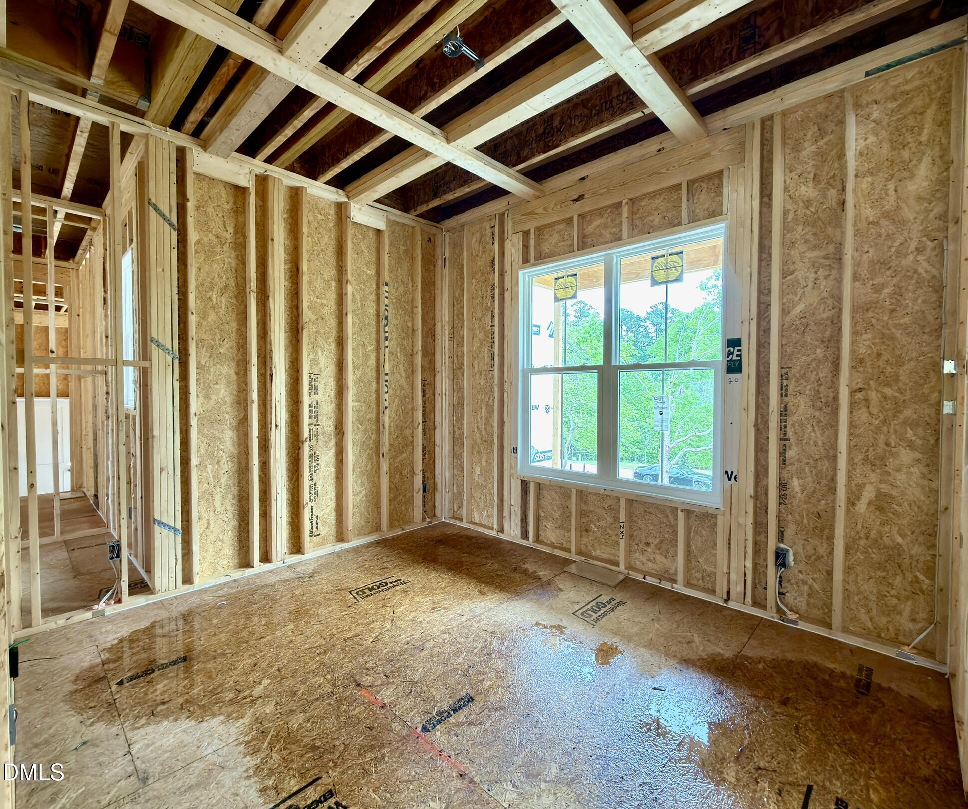 1121 Dovefield Lane