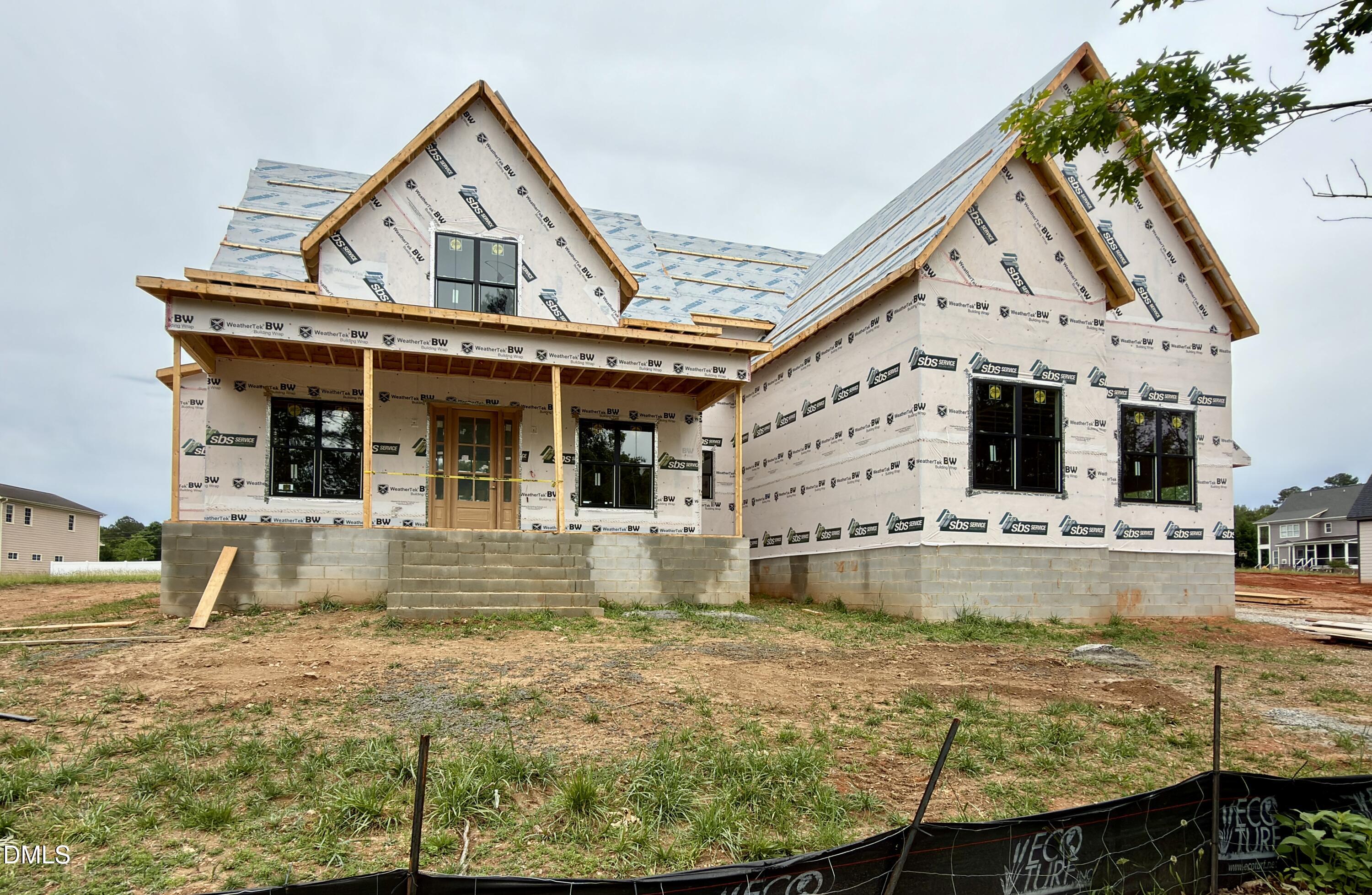 1121 Dovefield Lane