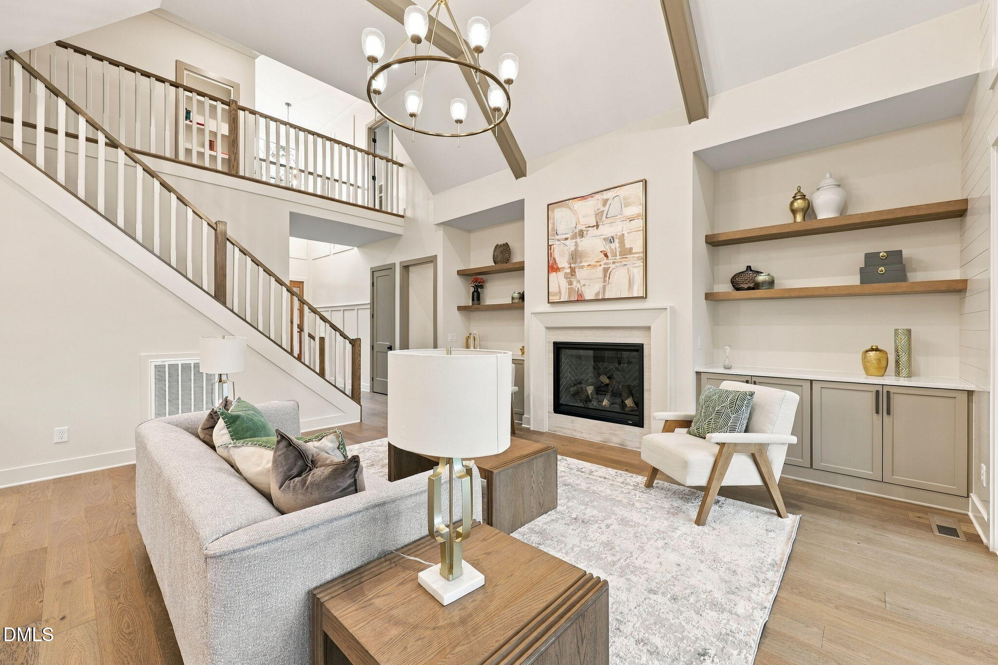 1121 Dovefield Lane