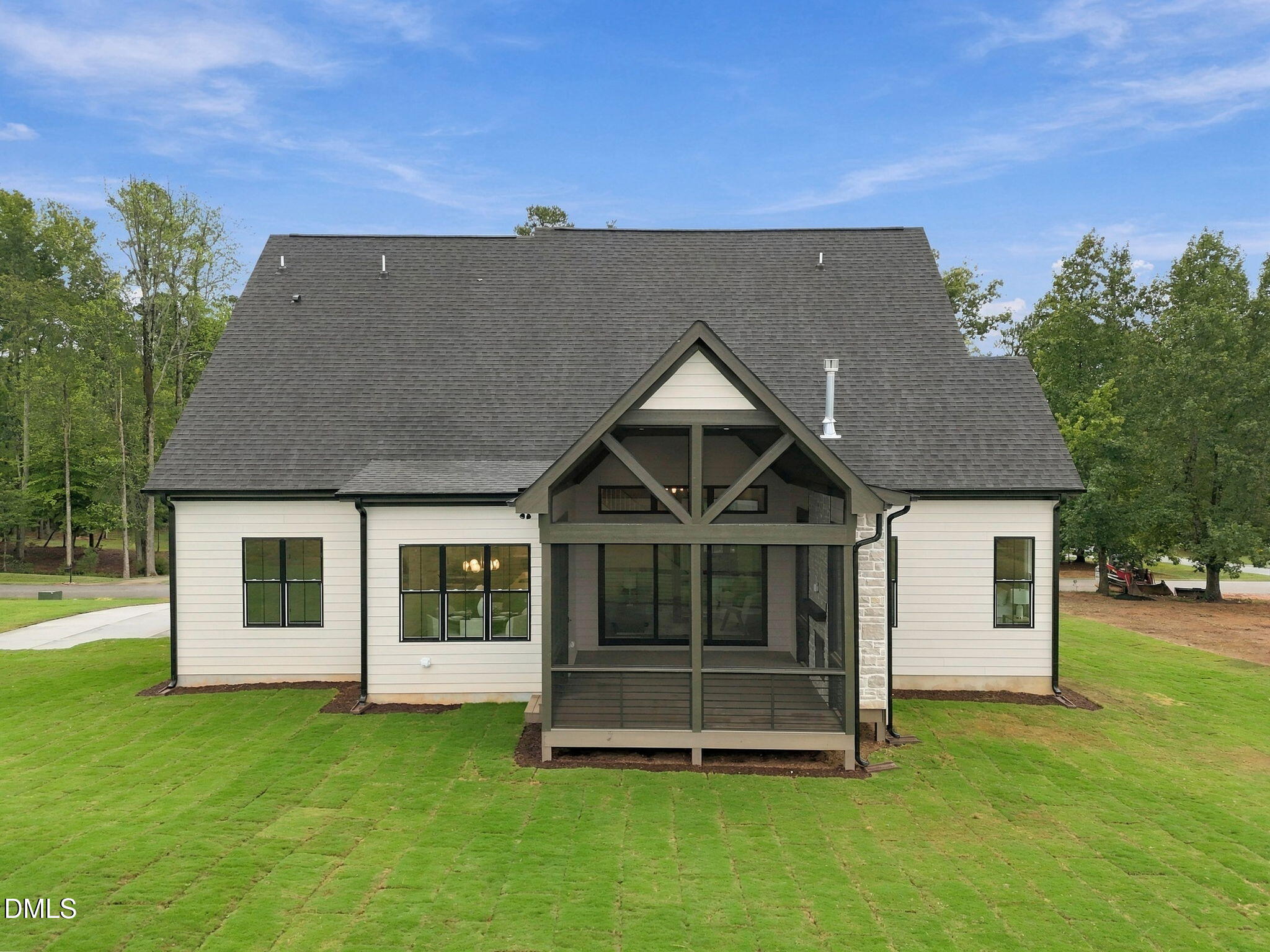 1121 Dovefield Lane