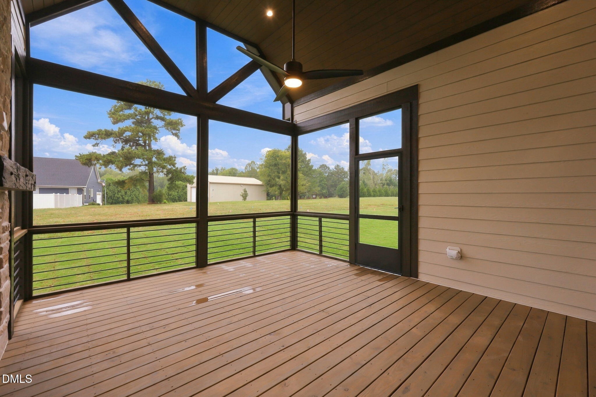 1121 Dovefield Lane