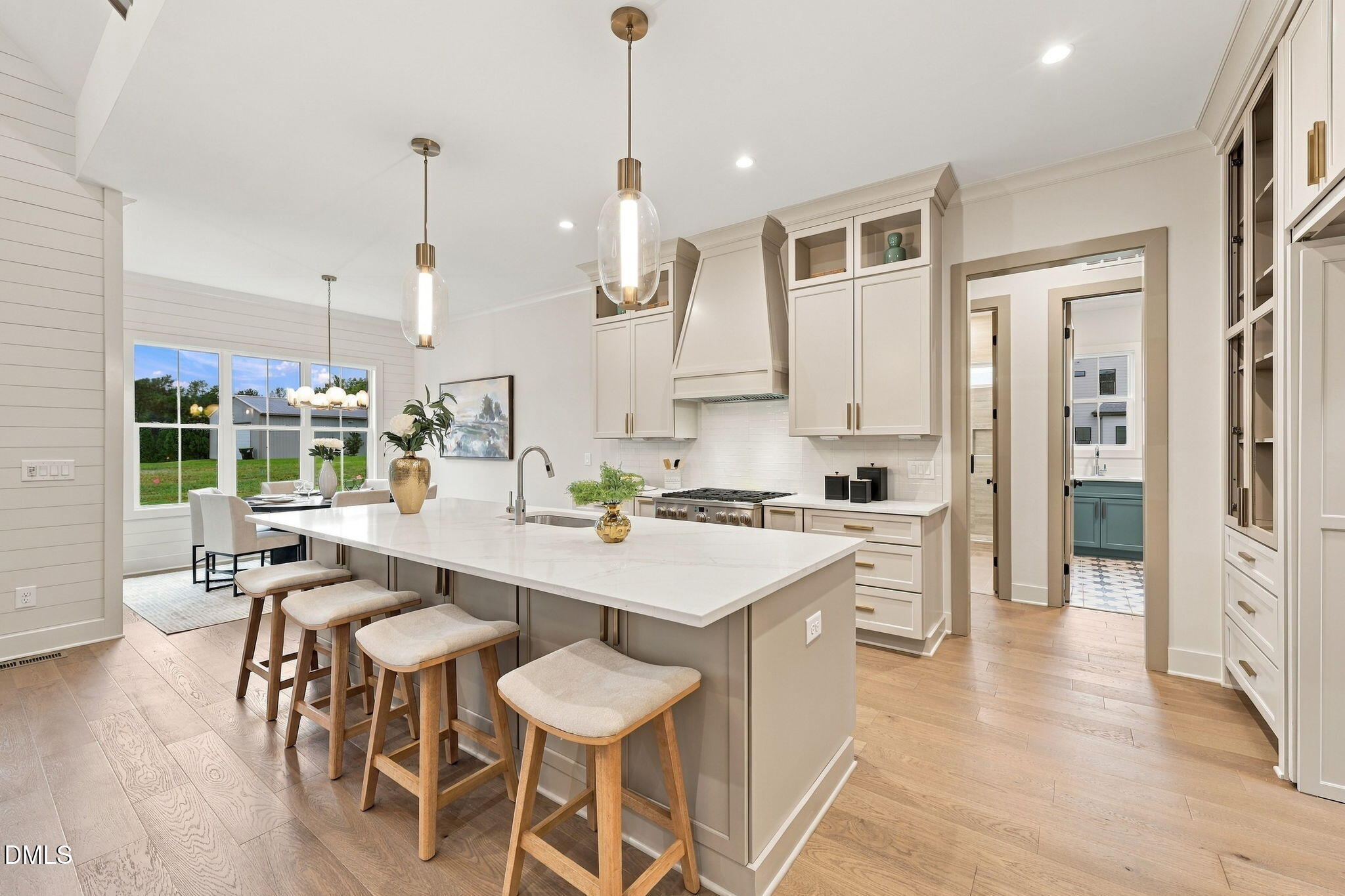 1121 Dovefield Lane