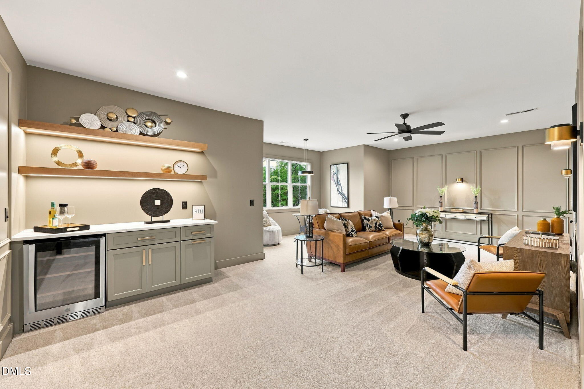 1121 Dovefield Lane