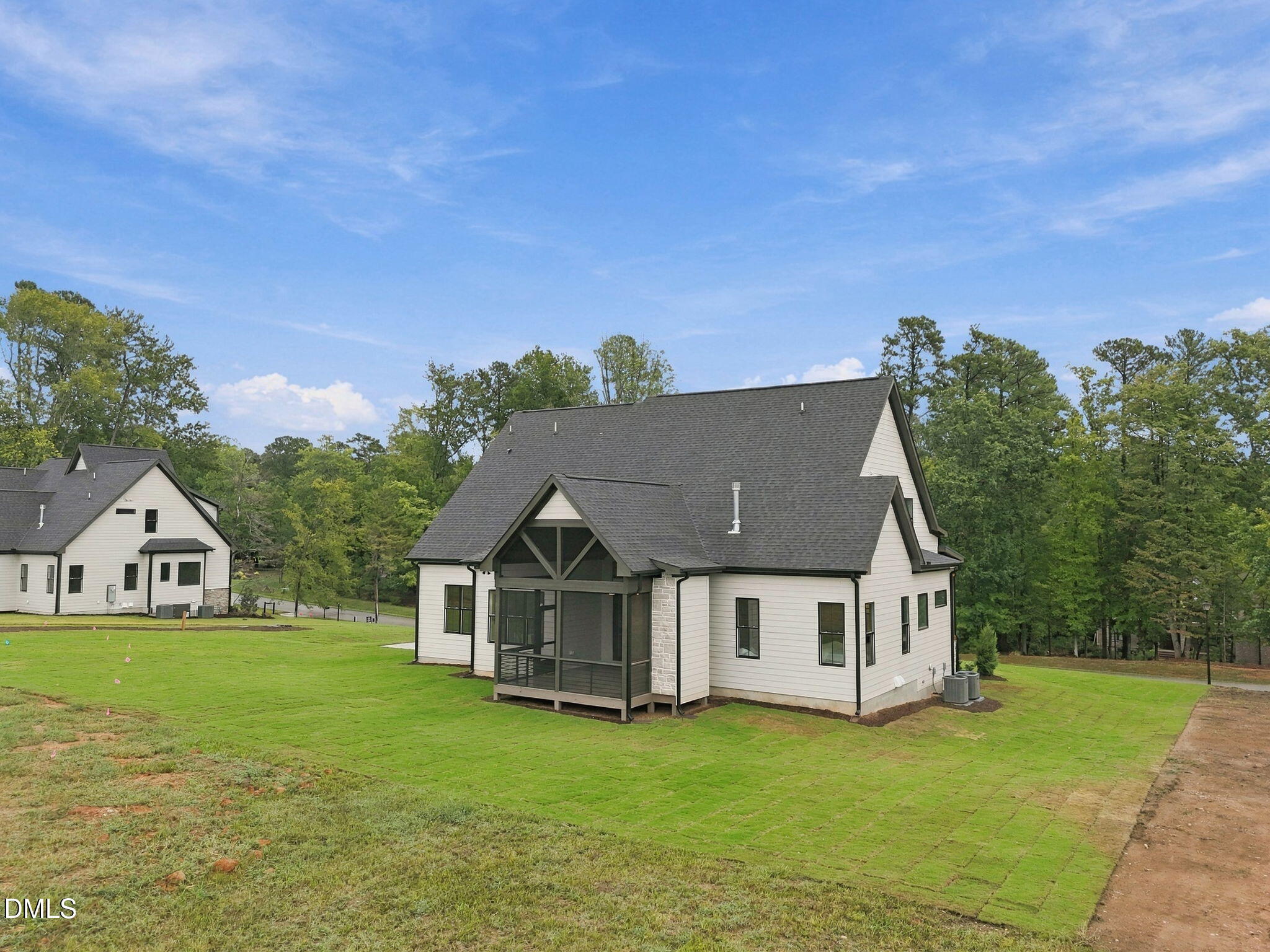 1121 Dovefield Lane