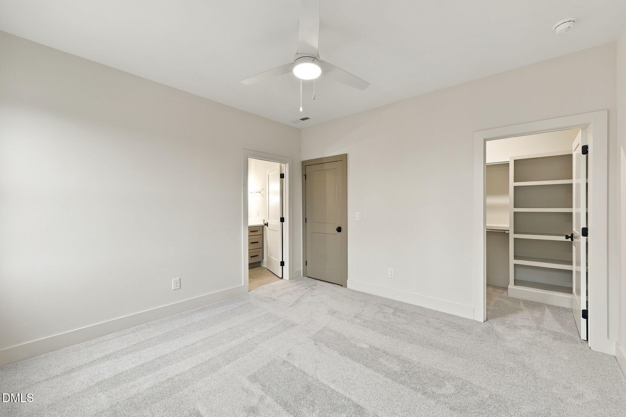1121 Dovefield Lane