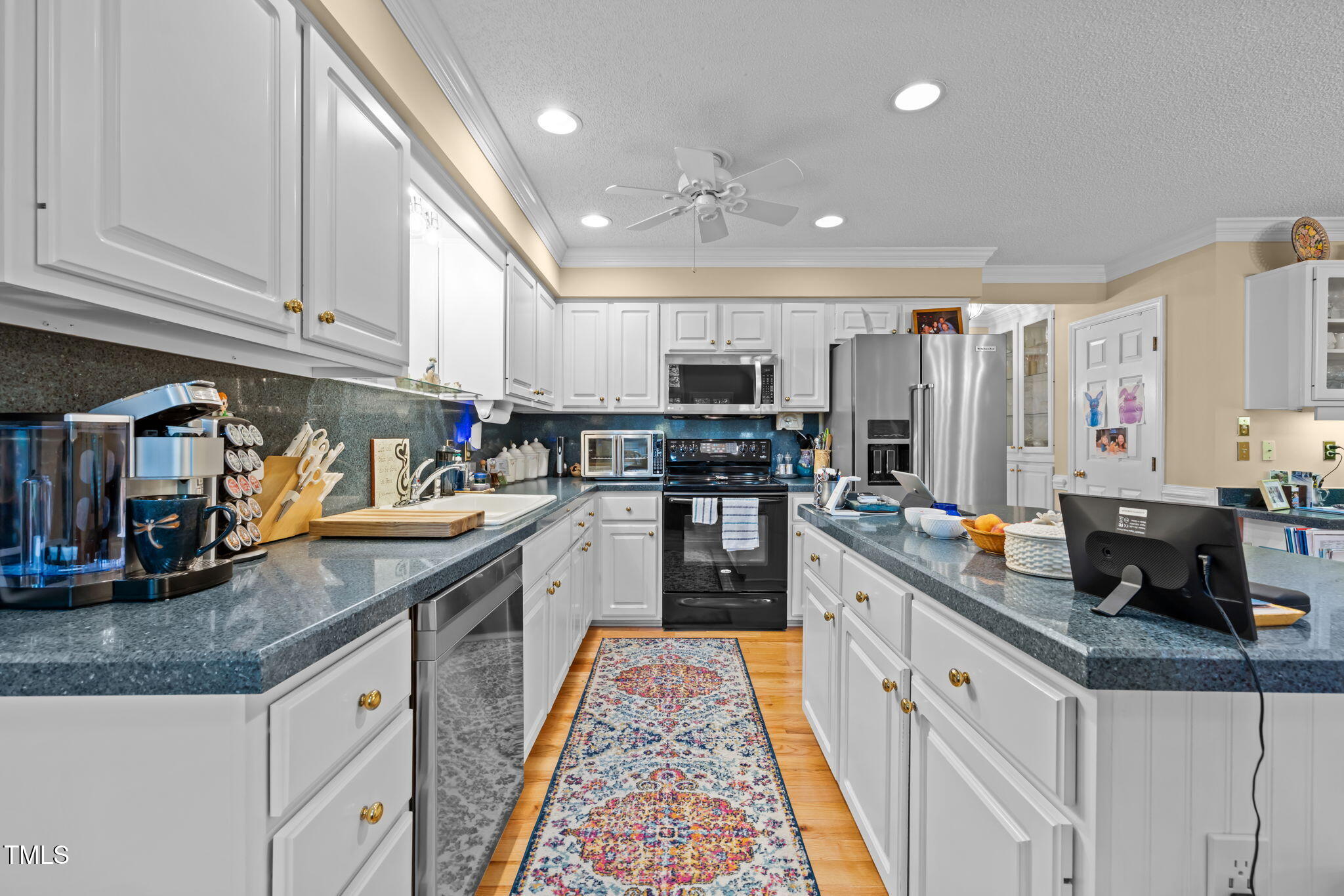 8516 Wheeling Drive