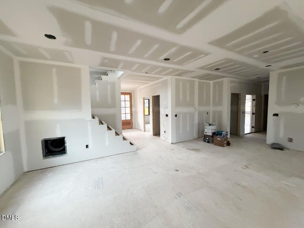 80 Firefly Lane
