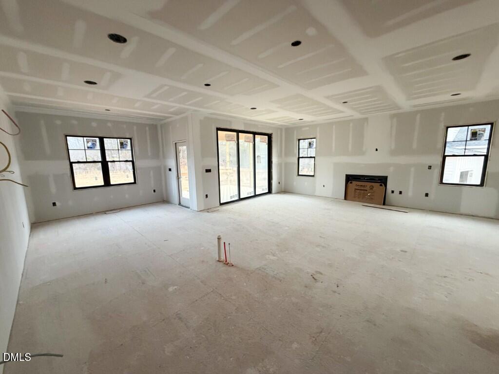 80 Firefly Lane