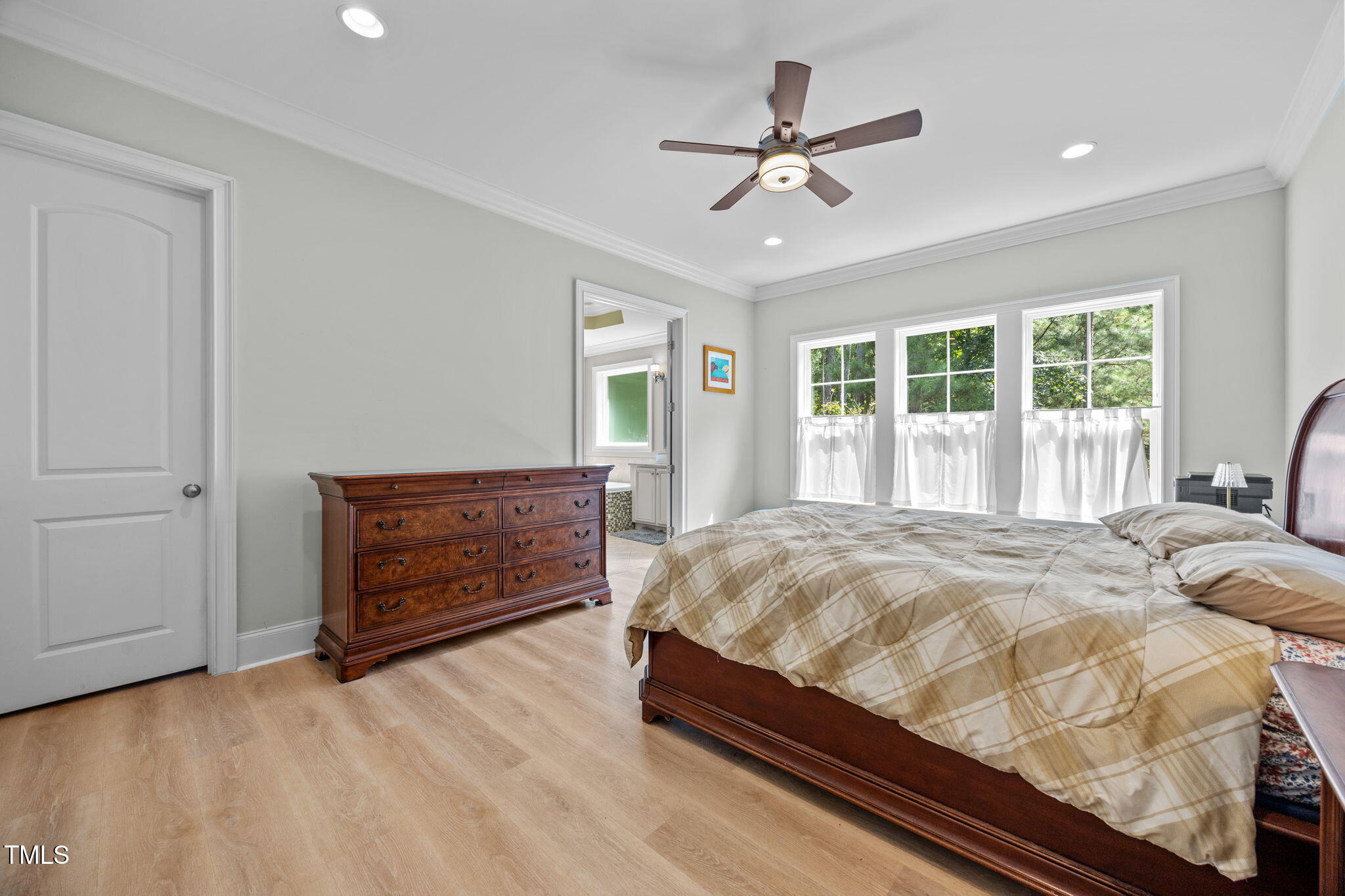 3208 Horsebarn Drive