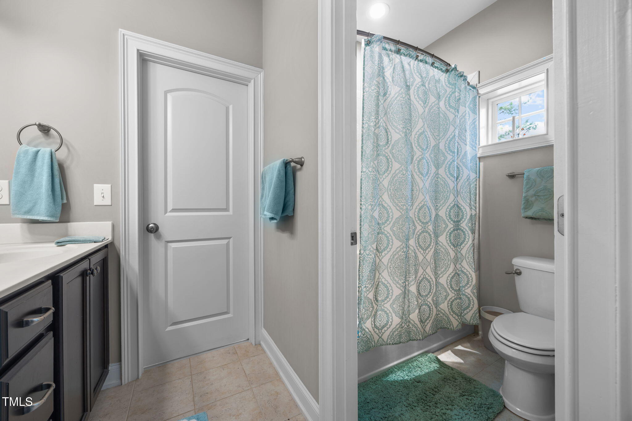 3208 Horsebarn Drive