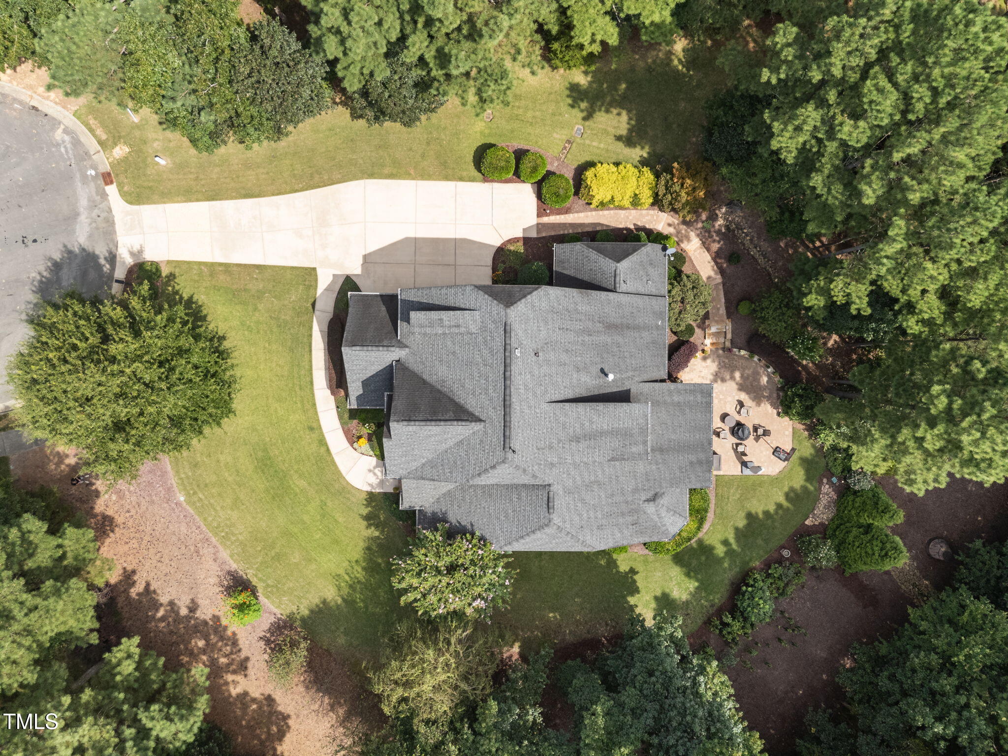 3208 Horsebarn Drive