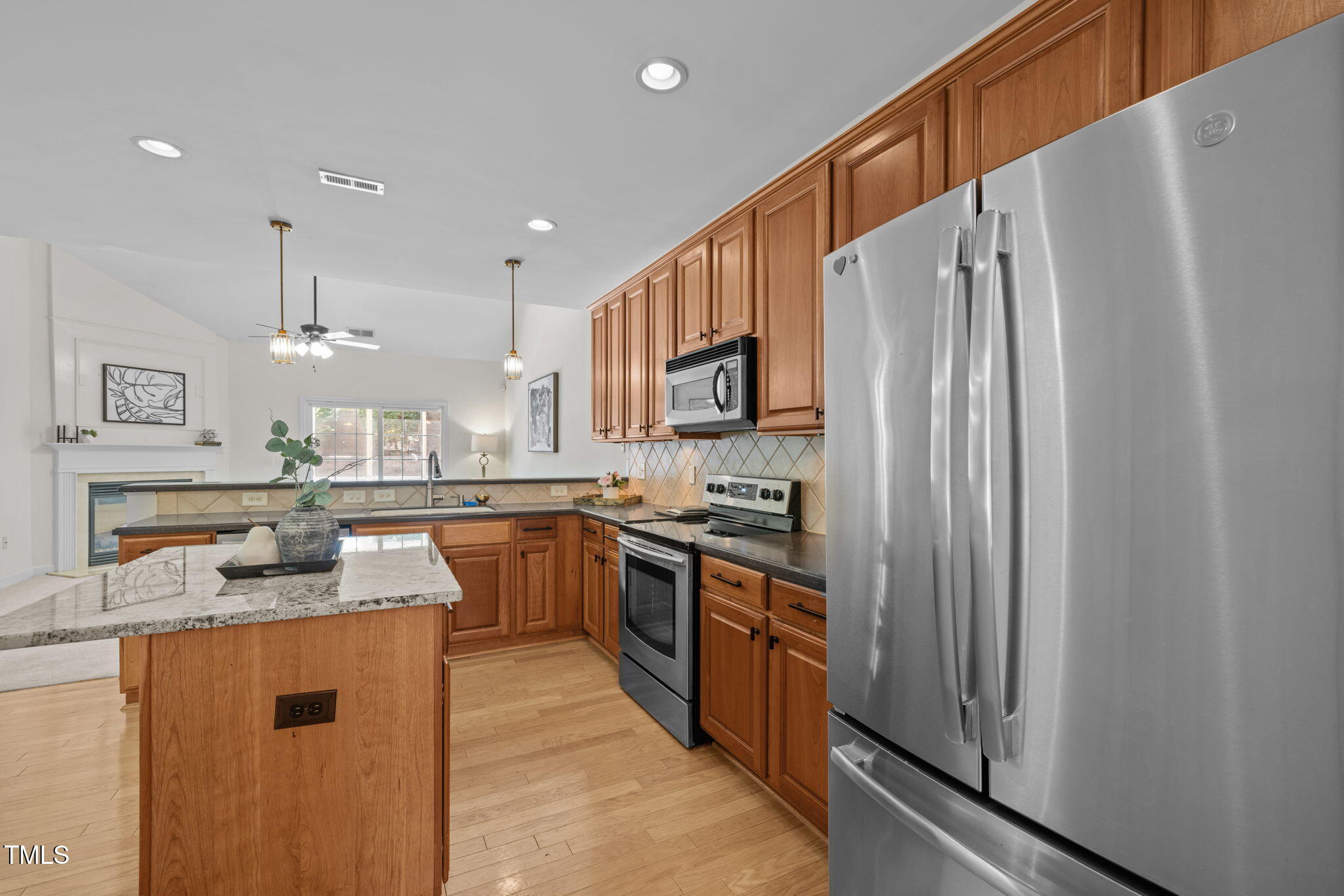 3114 Imperial Oaks Drive