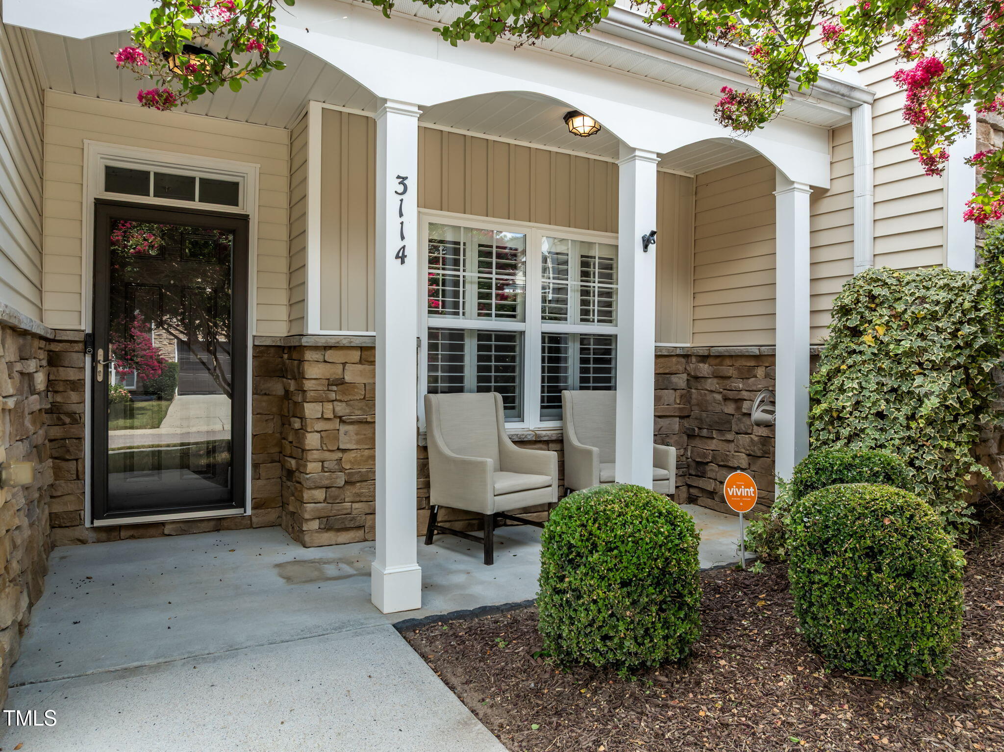 3114 Imperial Oaks Drive