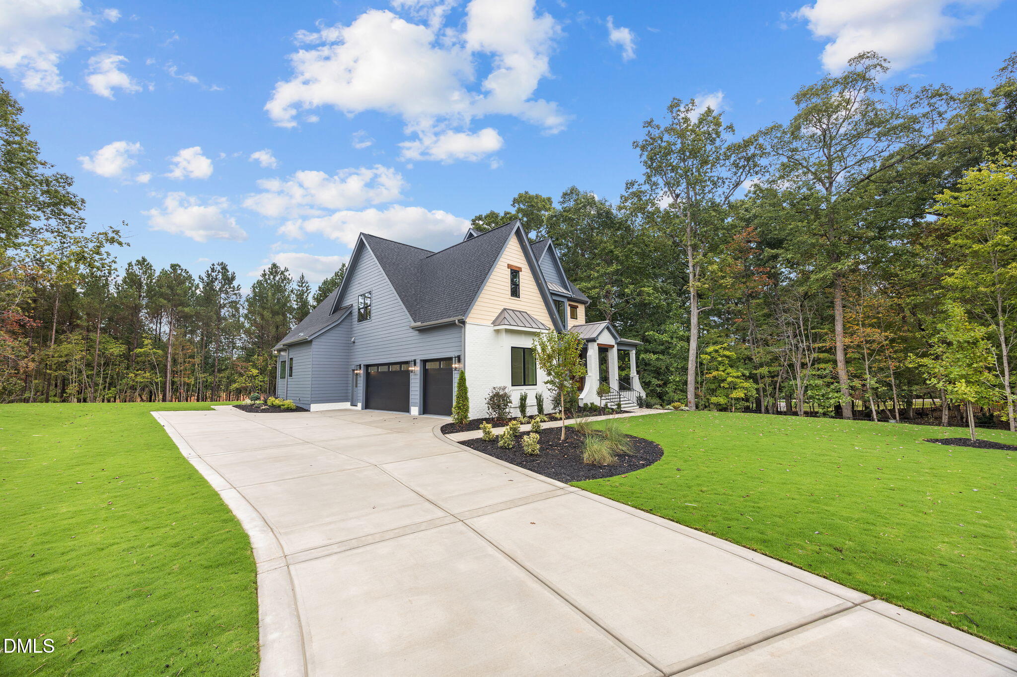 65 Chestnut Oak Drive