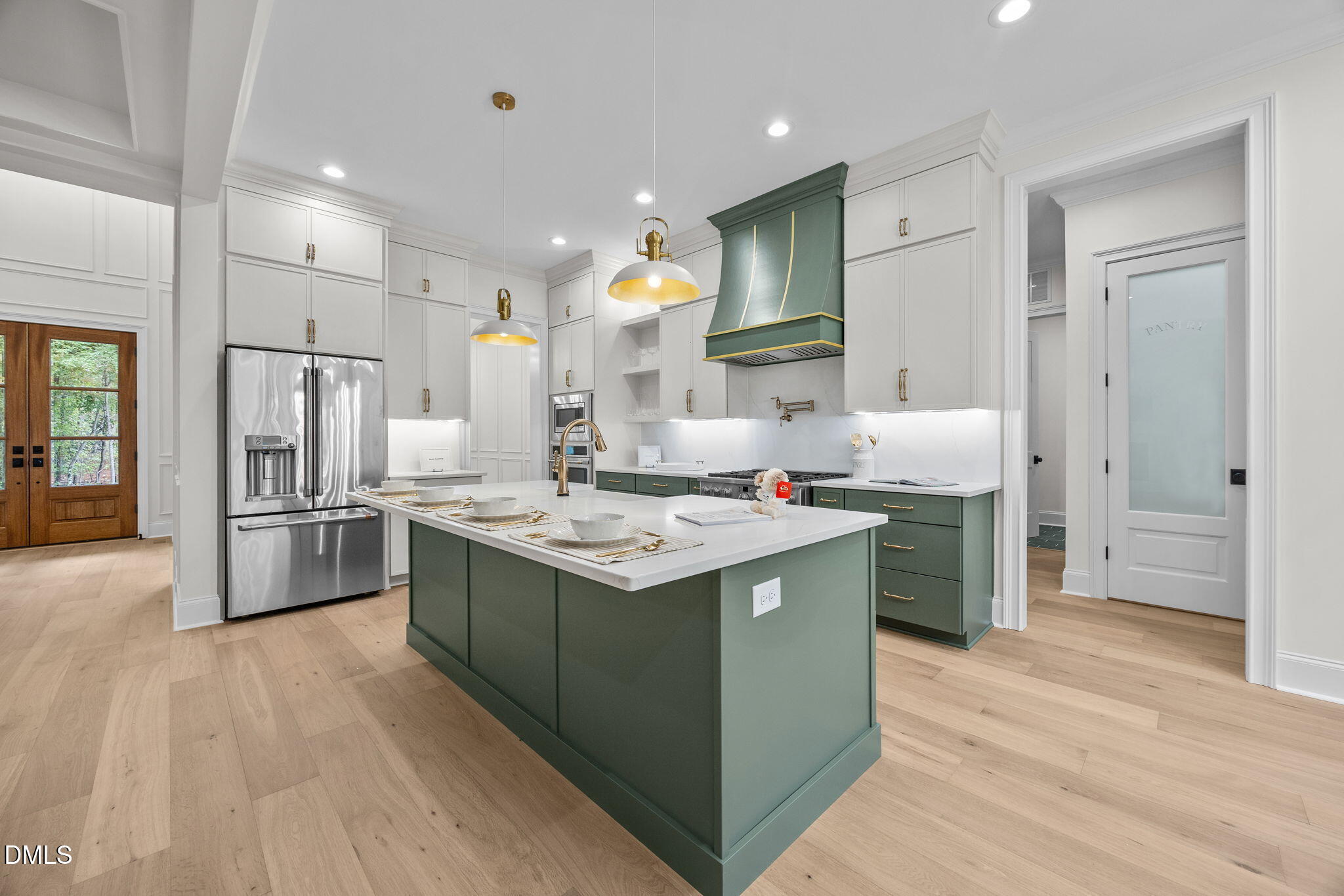65 Chestnut Oak Drive