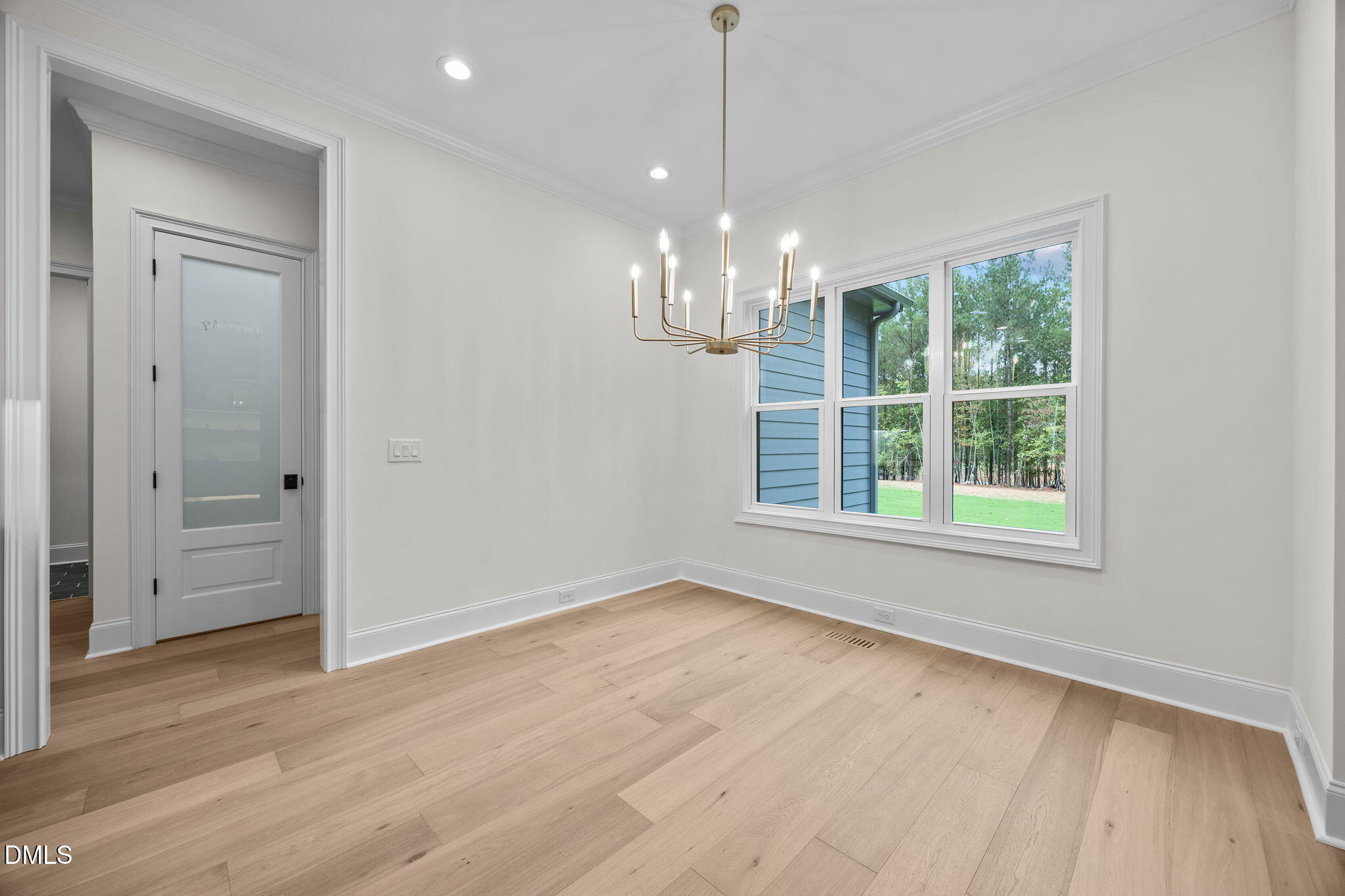 65 Chestnut Oak Drive