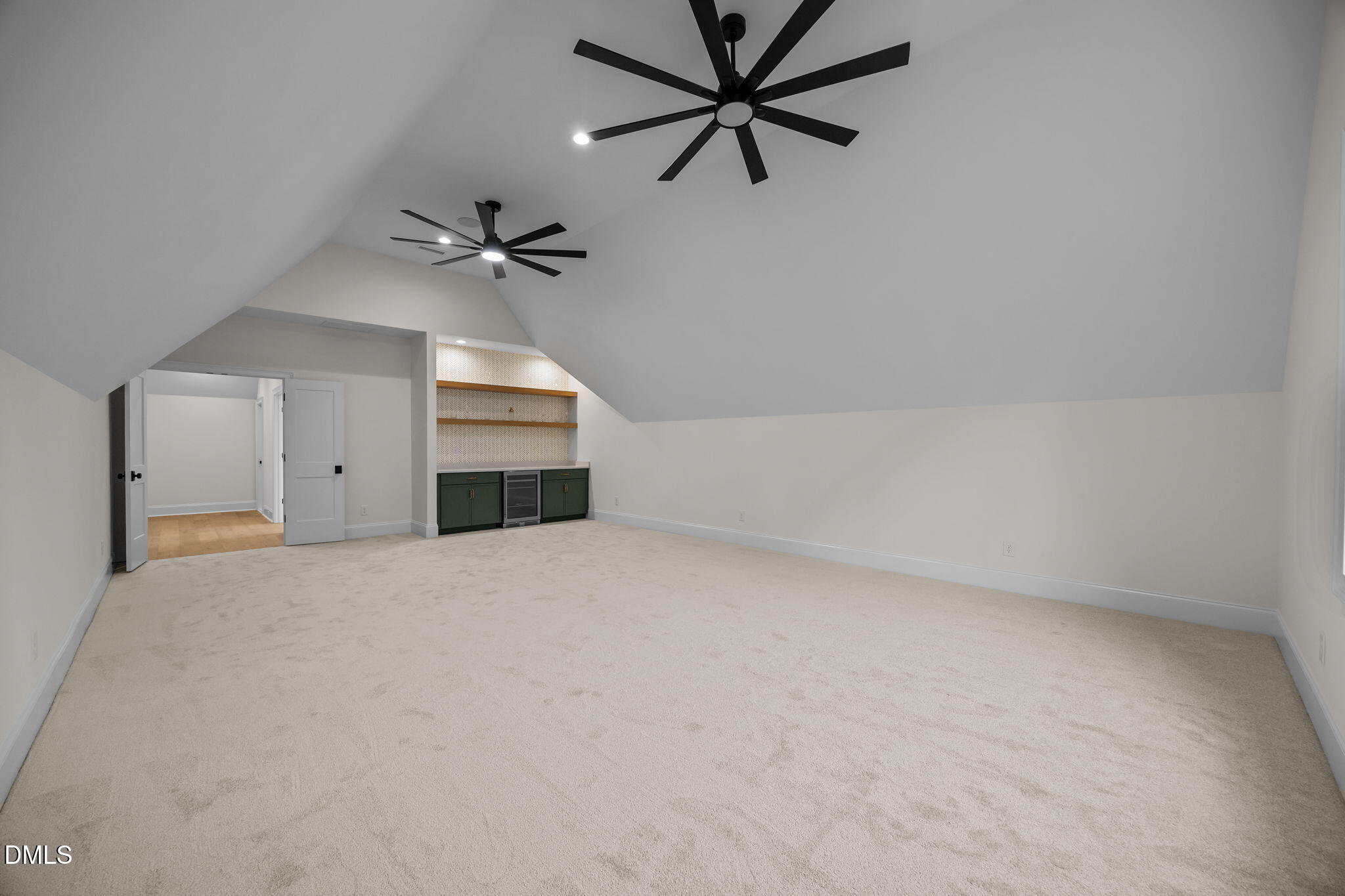 65 Chestnut Oak Drive