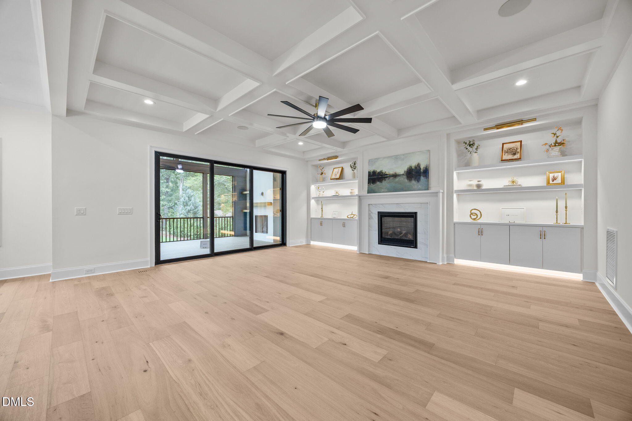 65 Chestnut Oak Drive