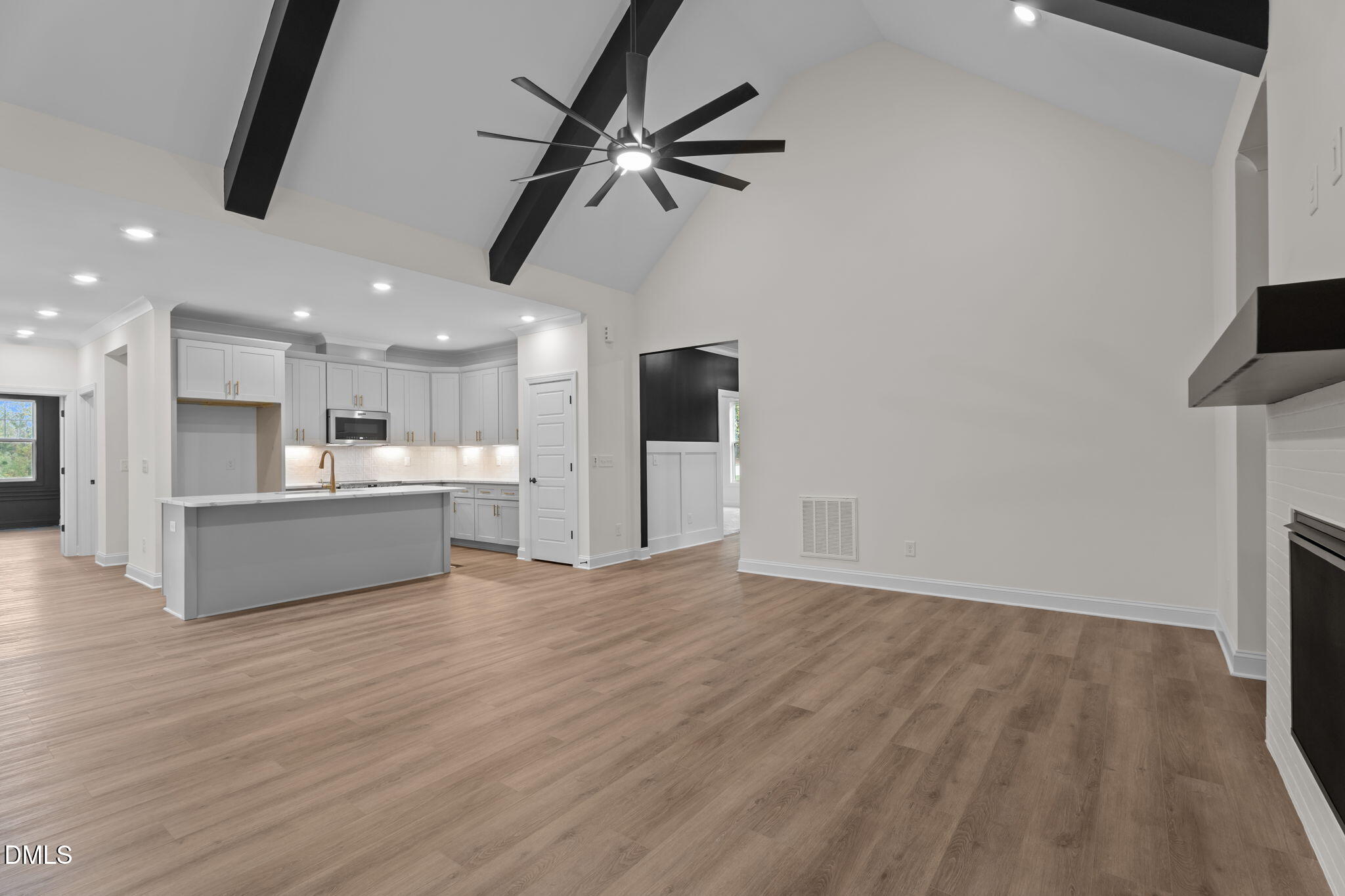 35 Autumnwood Lane