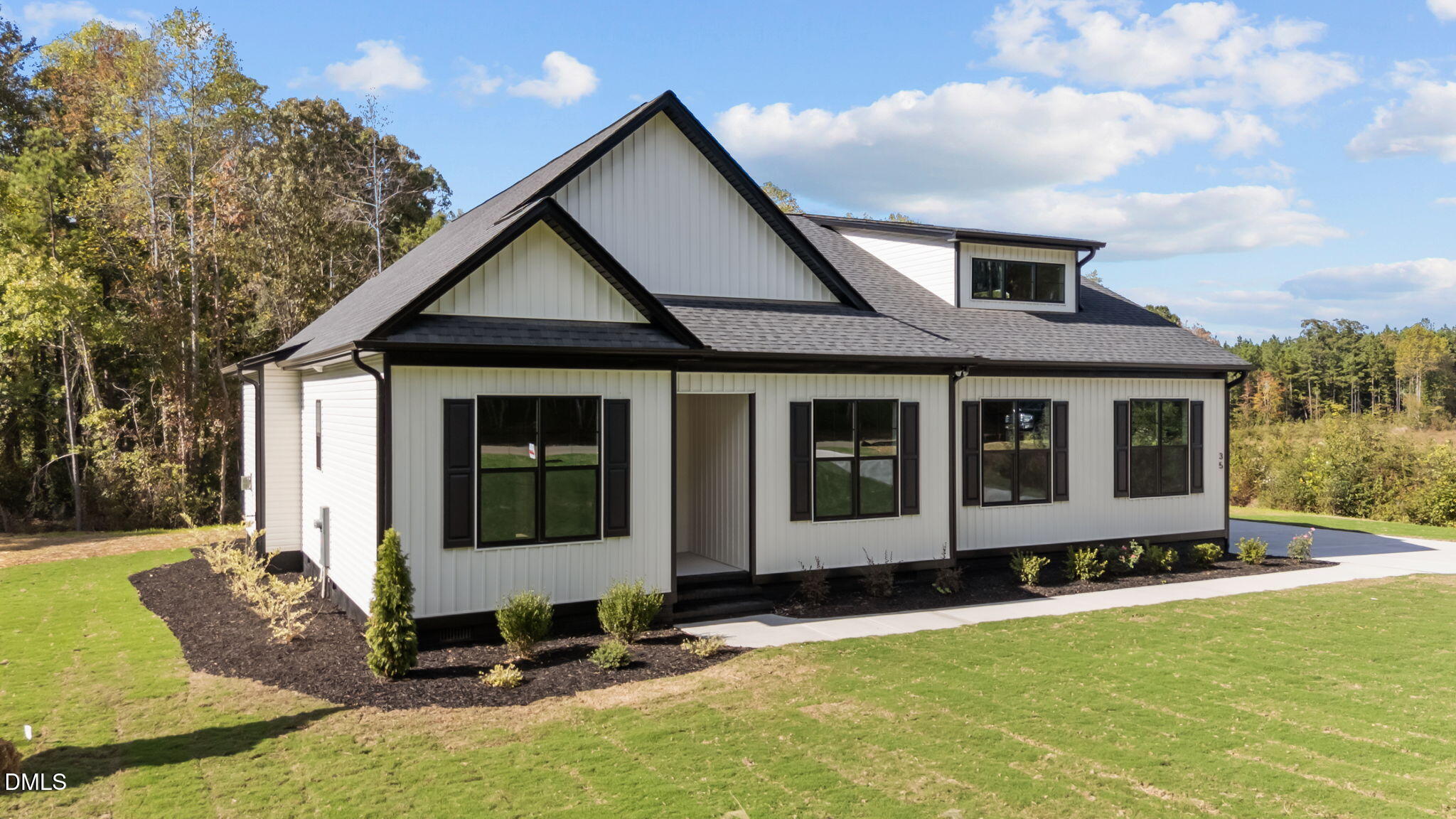 35 Autumnwood Lane