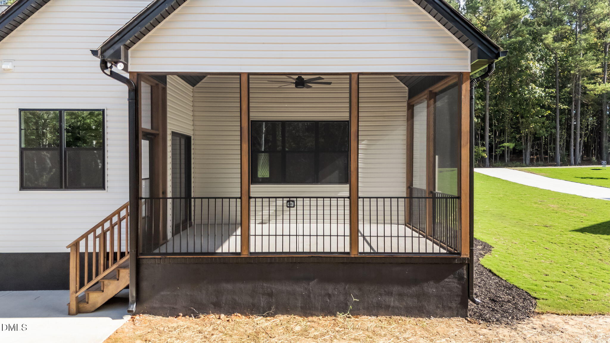 35 Autumnwood Lane