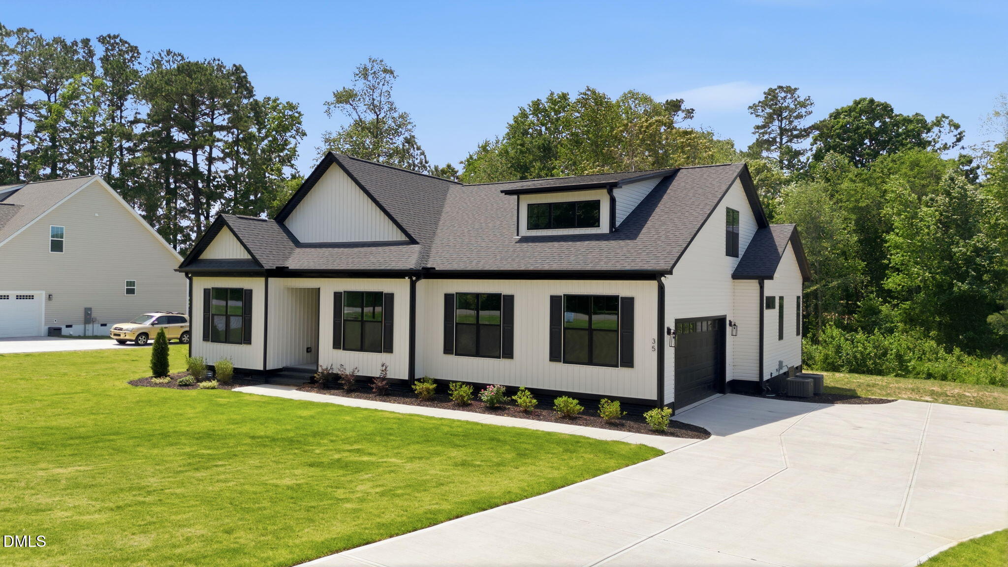 35 Autumnwood Lane