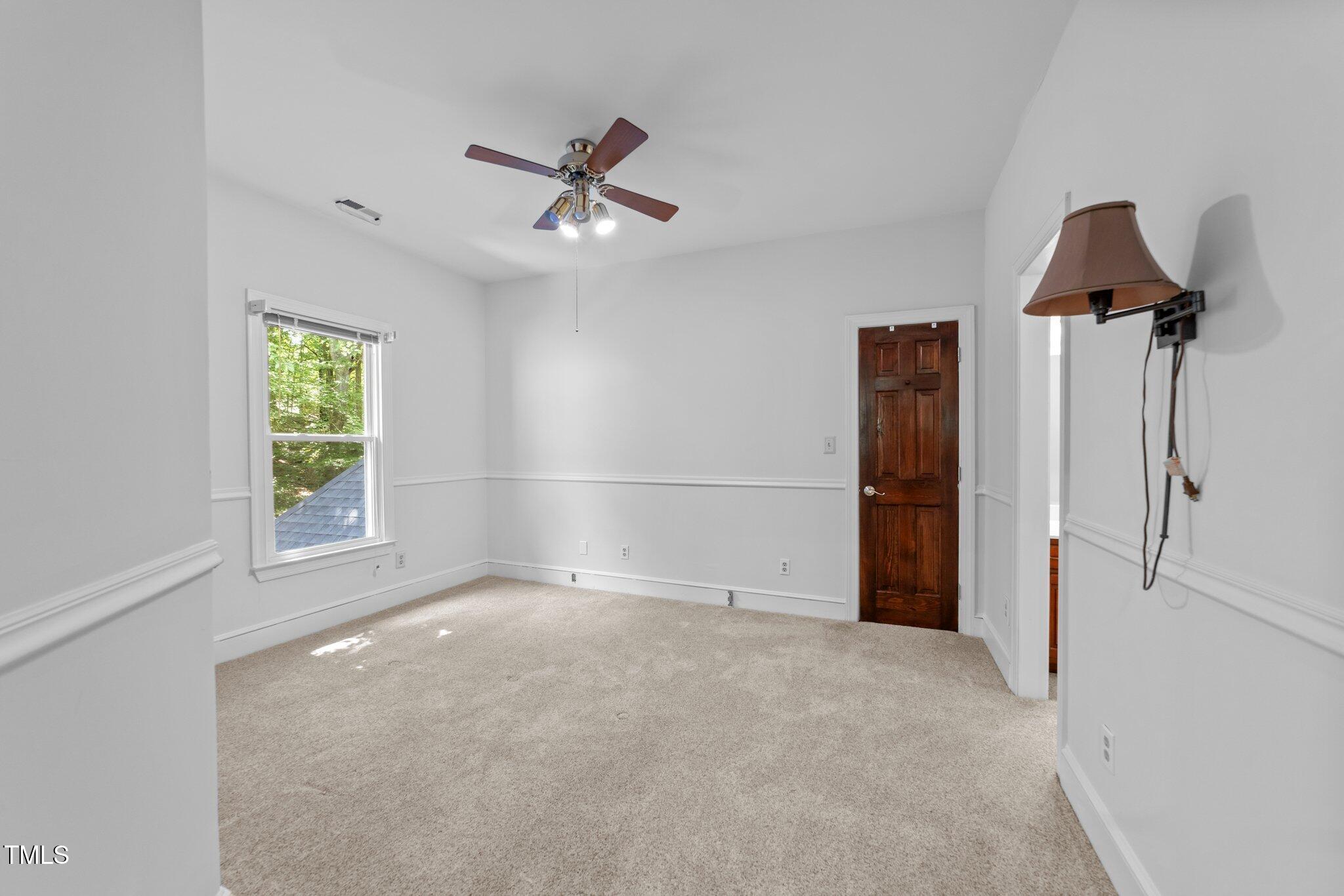 11425 Horsemans Trail