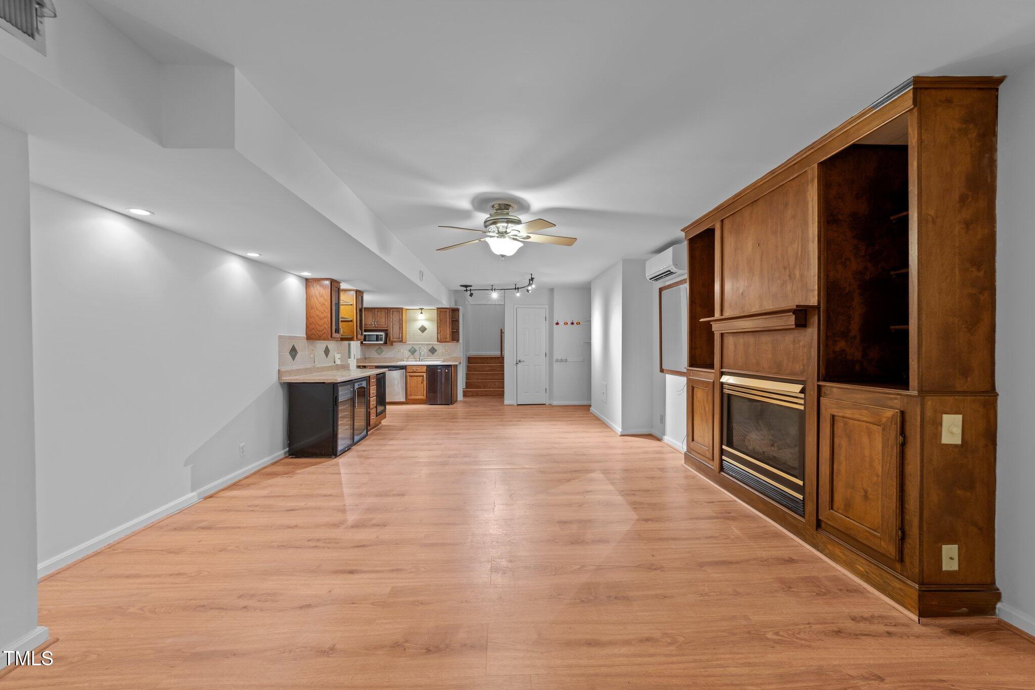 11425 Horsemans Trail