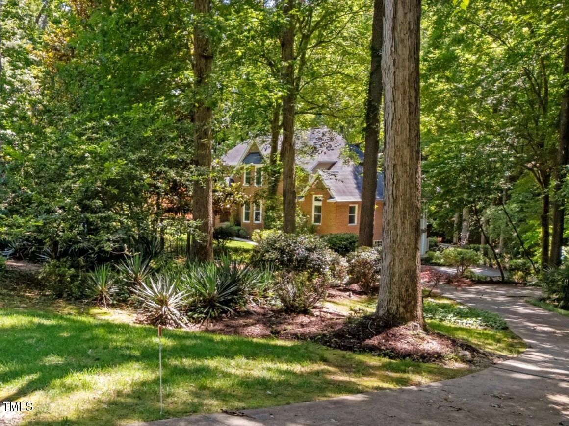 11425 Horsemans Trail