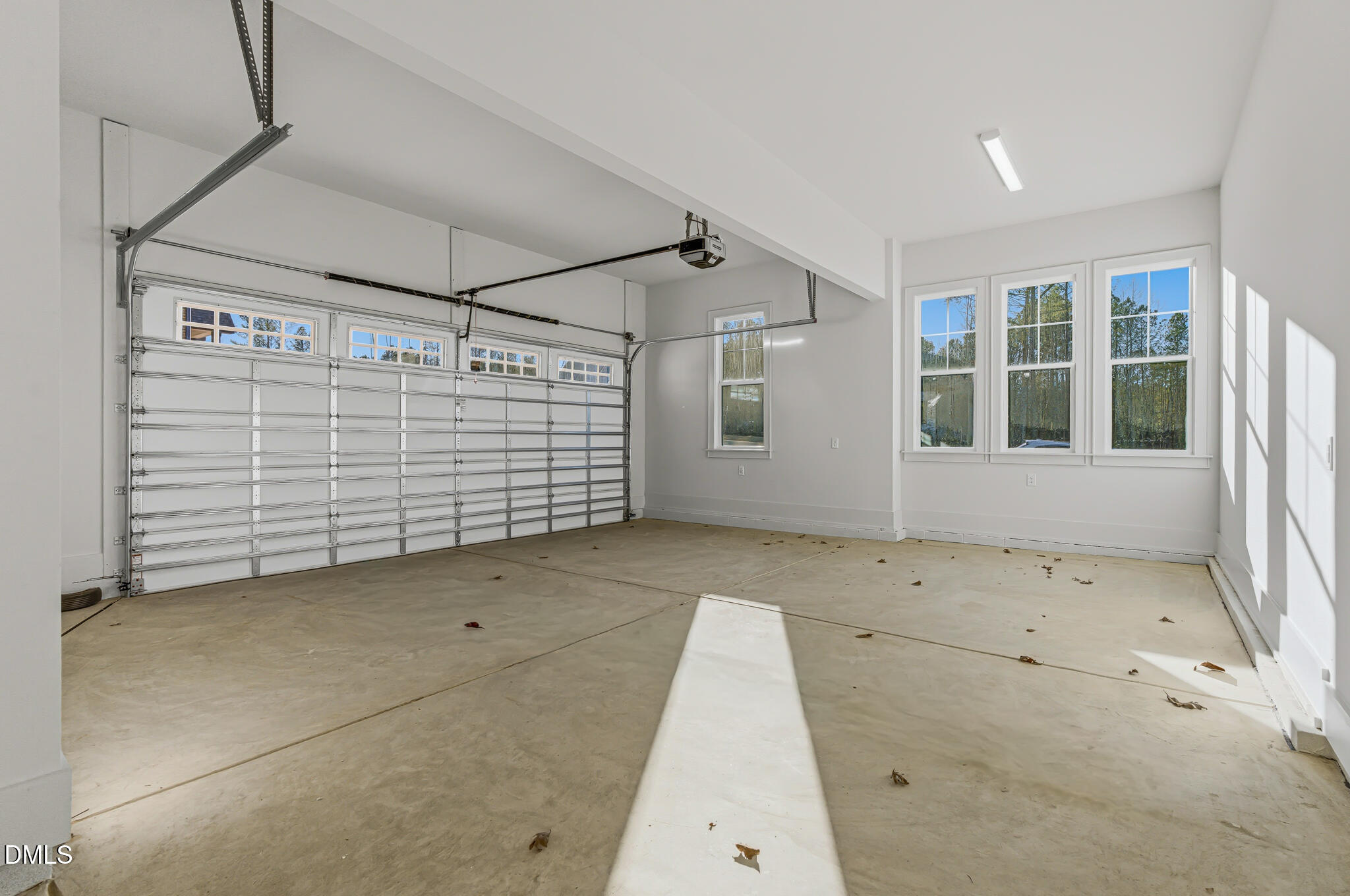 3922 Cedar Knolls Drive