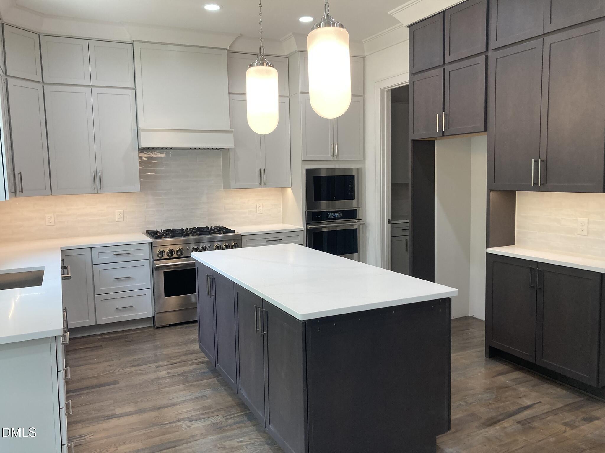 3922 Cedar Knolls Drive