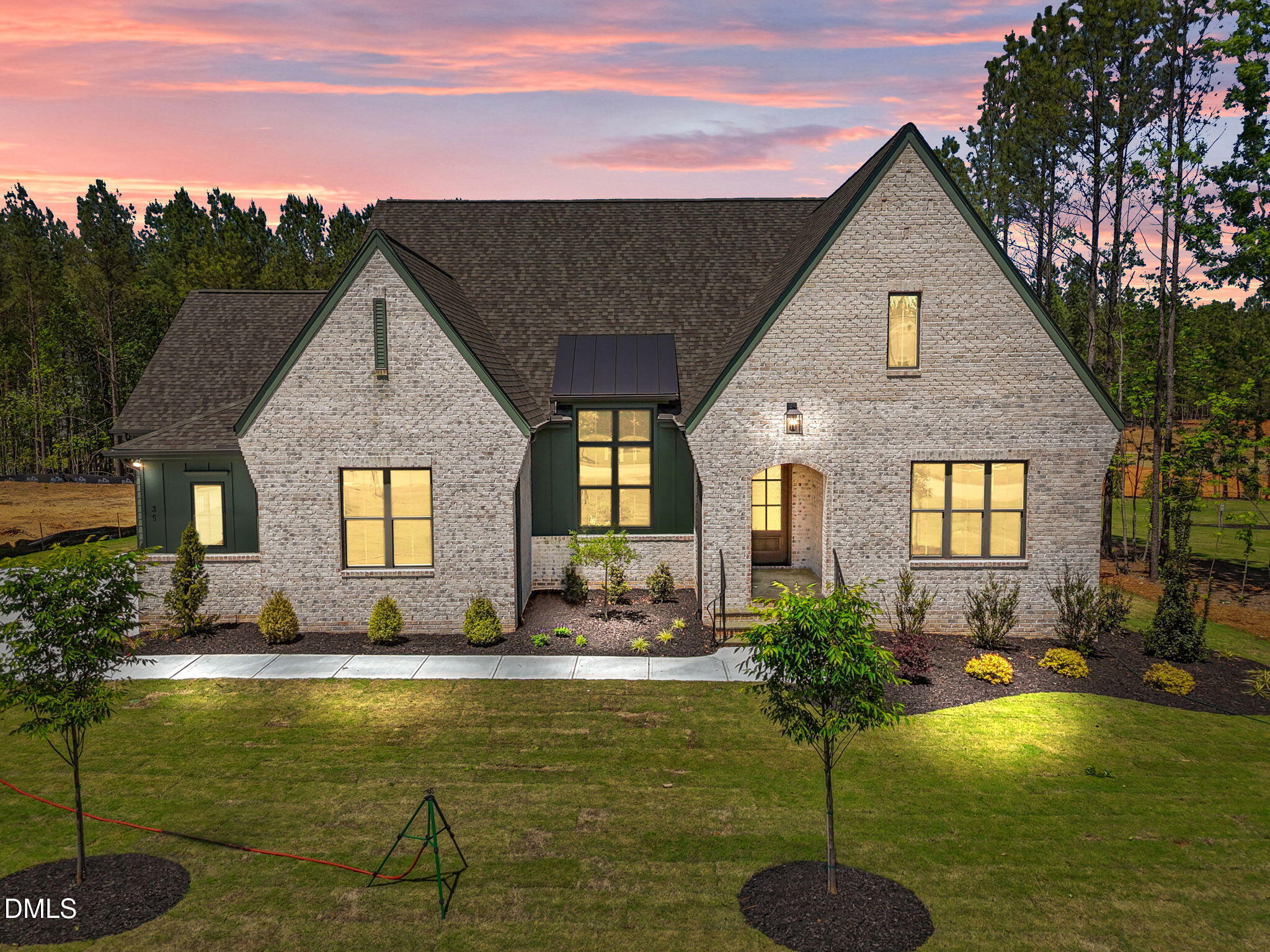 35 Spanish Oak Drive