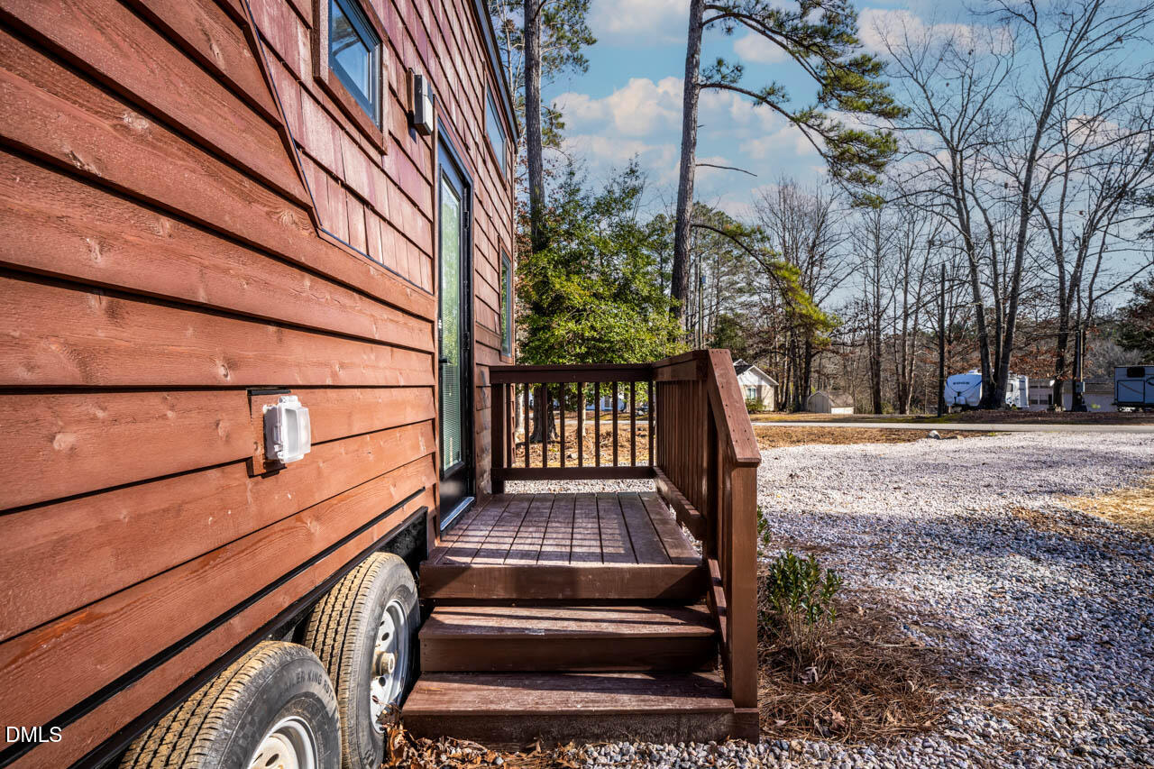 111-113 Red Oak Drive