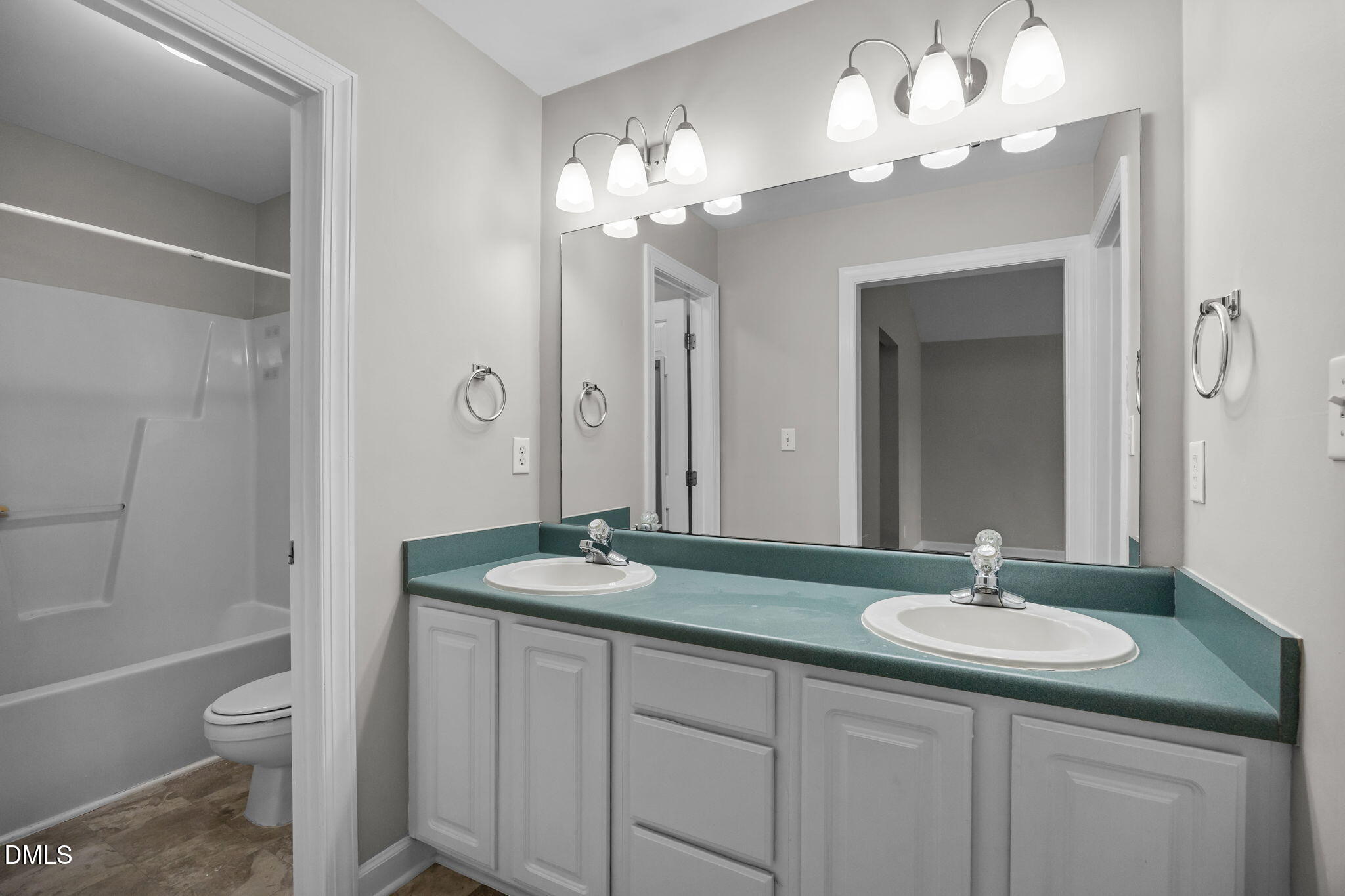 122 Alberbury Commons Court