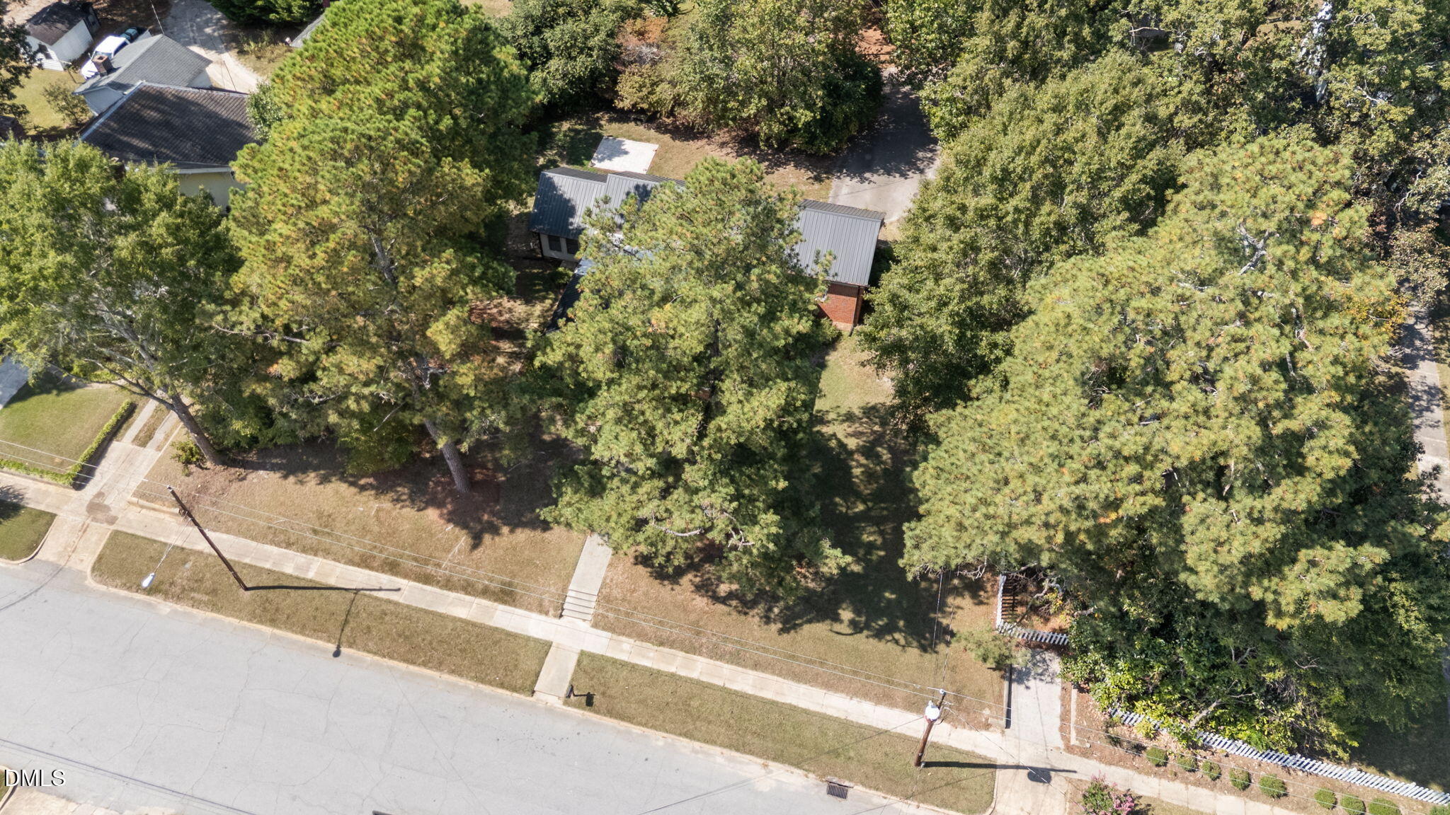 215 E Branch Street E