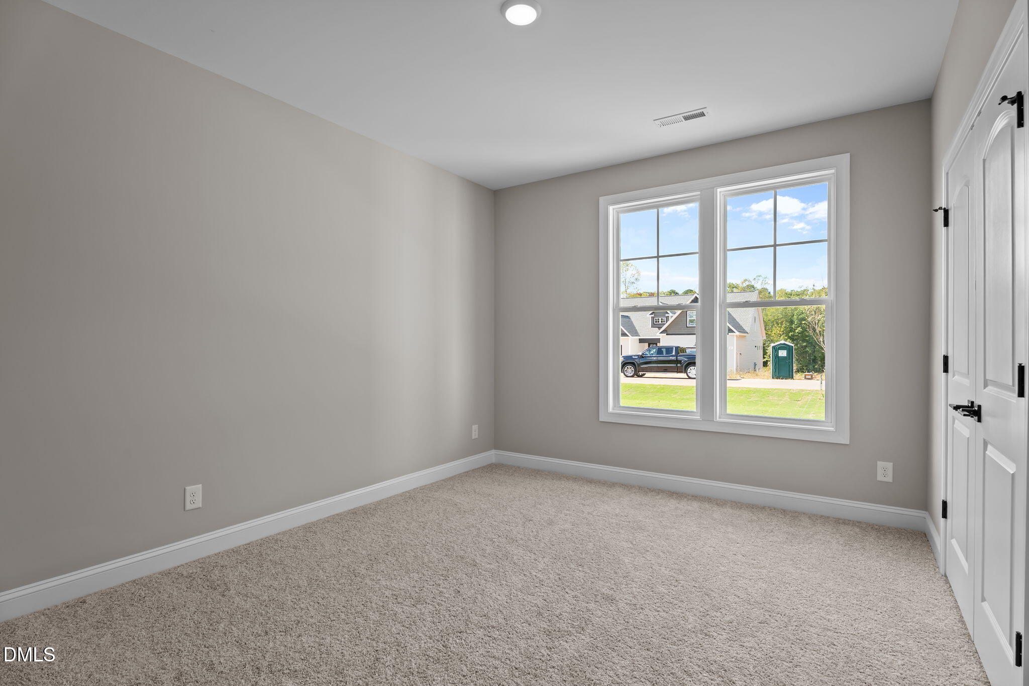70 Livingston Lane