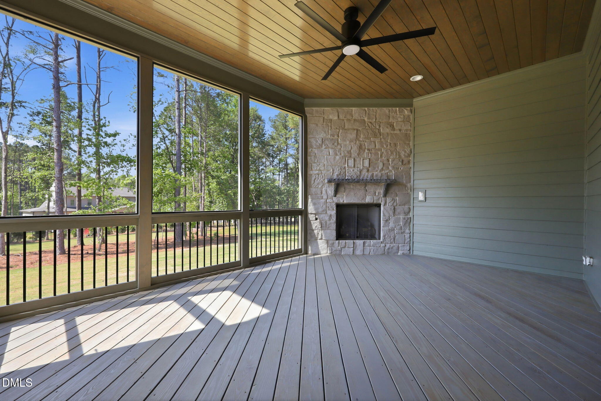1224 Perry Bluff Drive