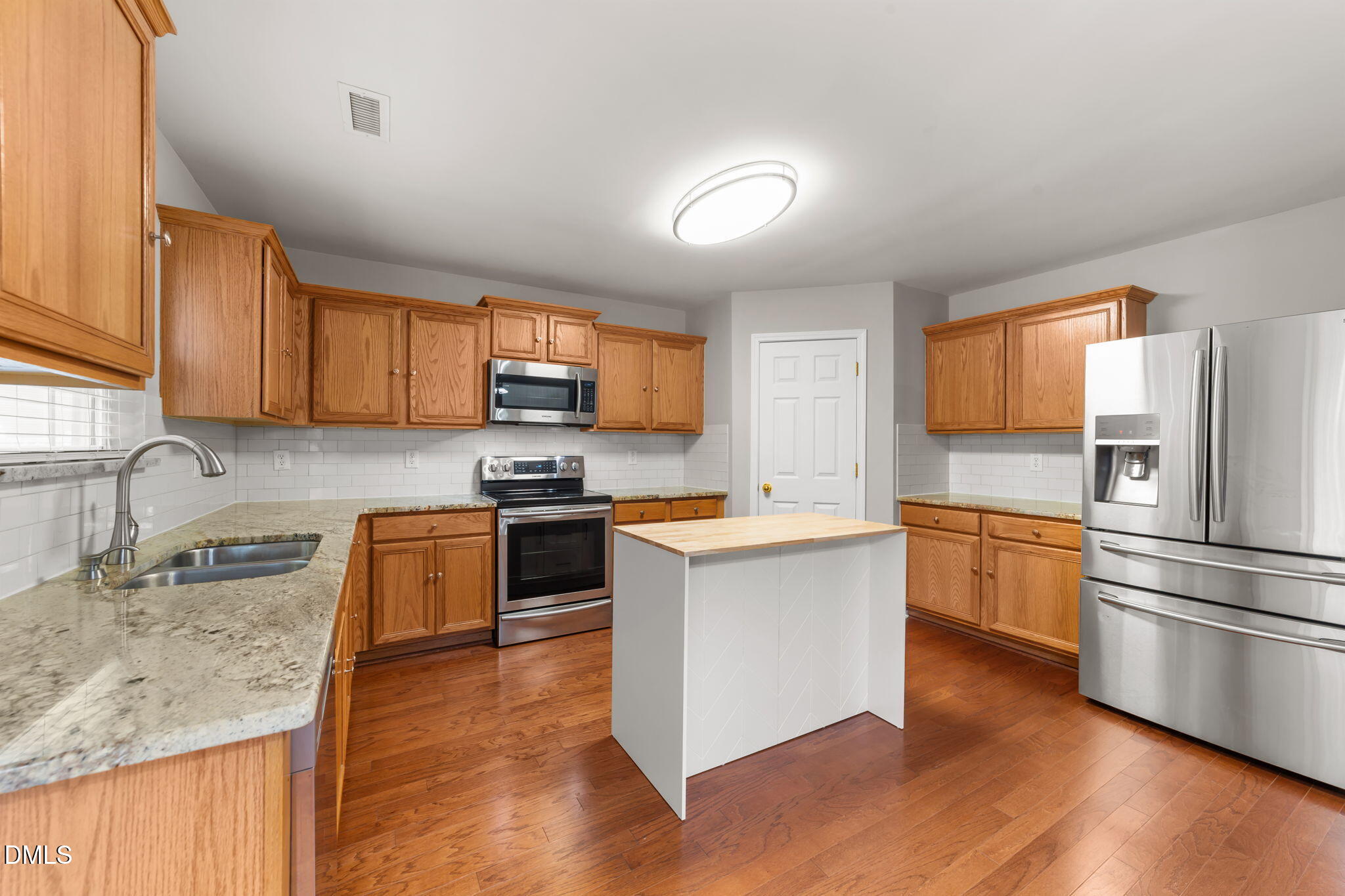3069 Buttonwood Lane