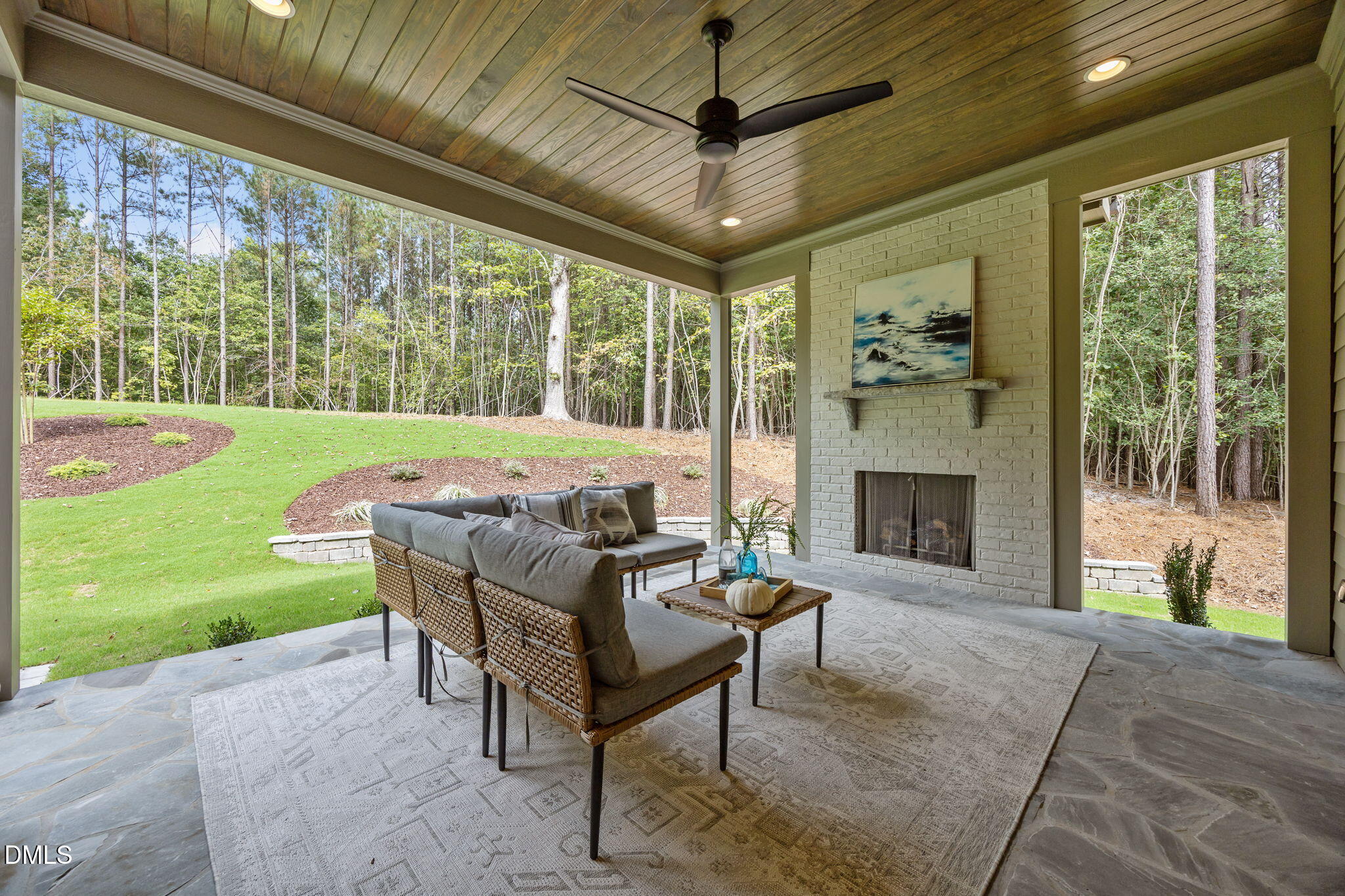 125 Spanish Oak Drive