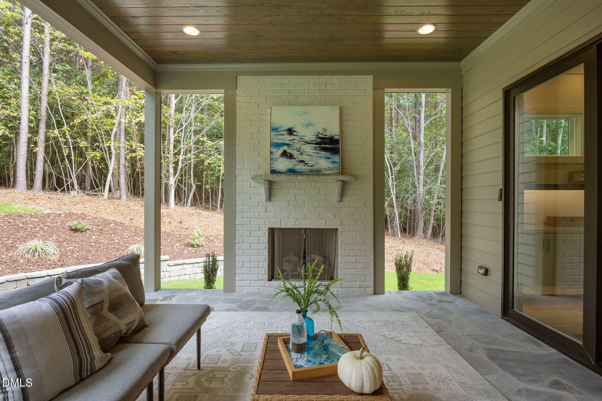 125 Spanish Oak Drive