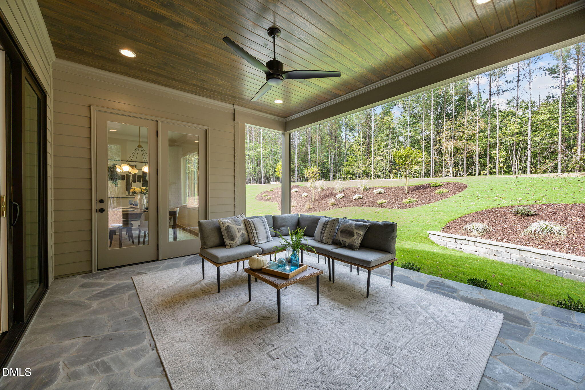 125 Spanish Oak Drive