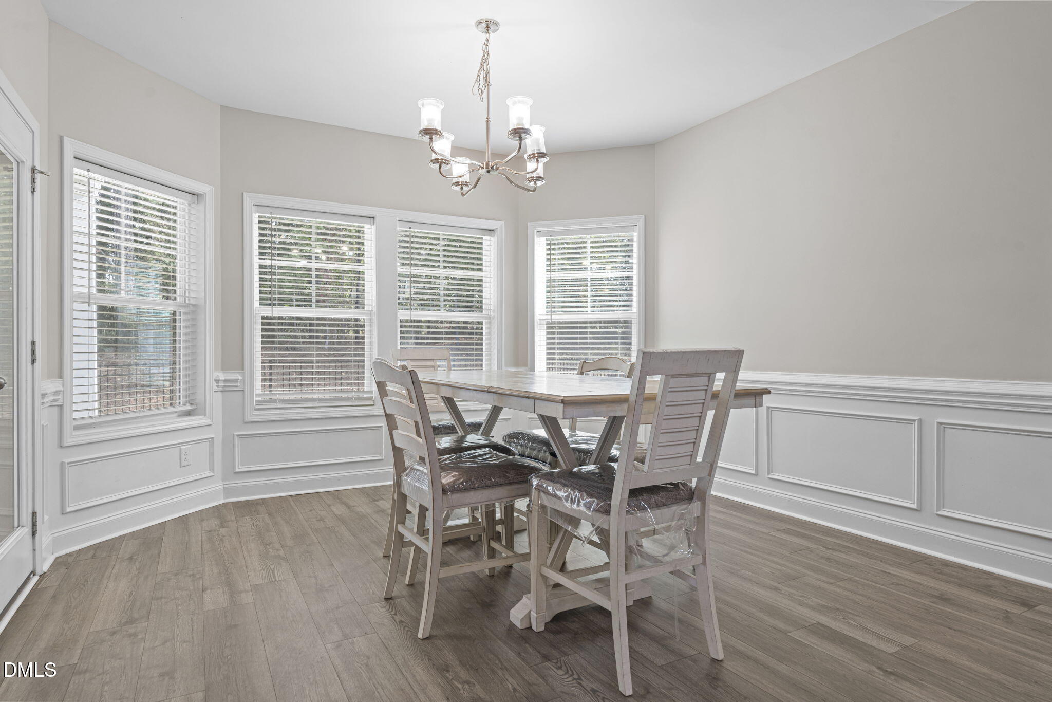 503 Boulderbrook Parkway