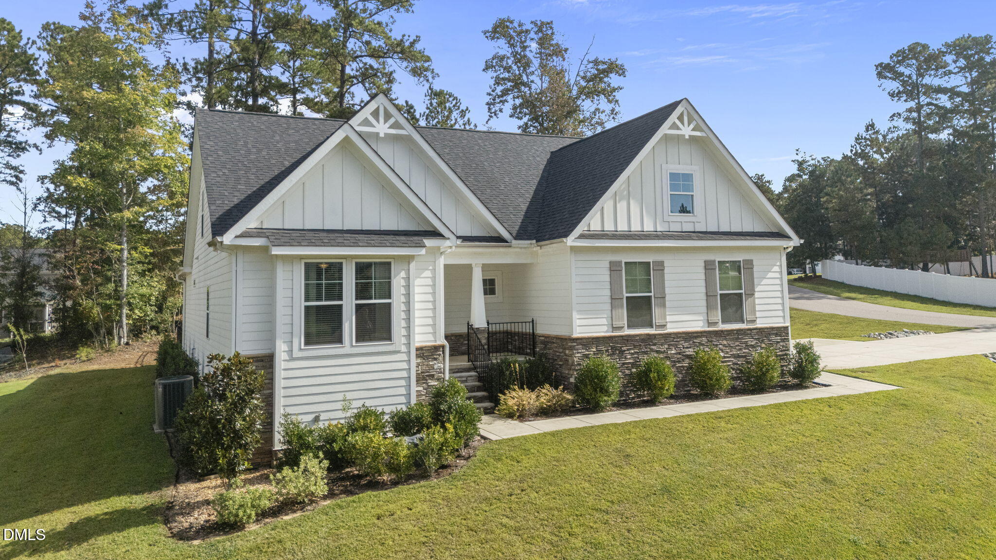 503 Boulderbrook Parkway