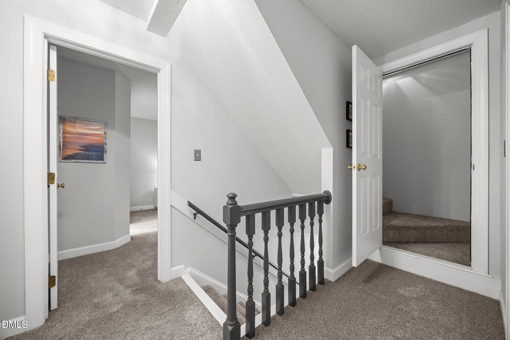 300 Mainsail Drive